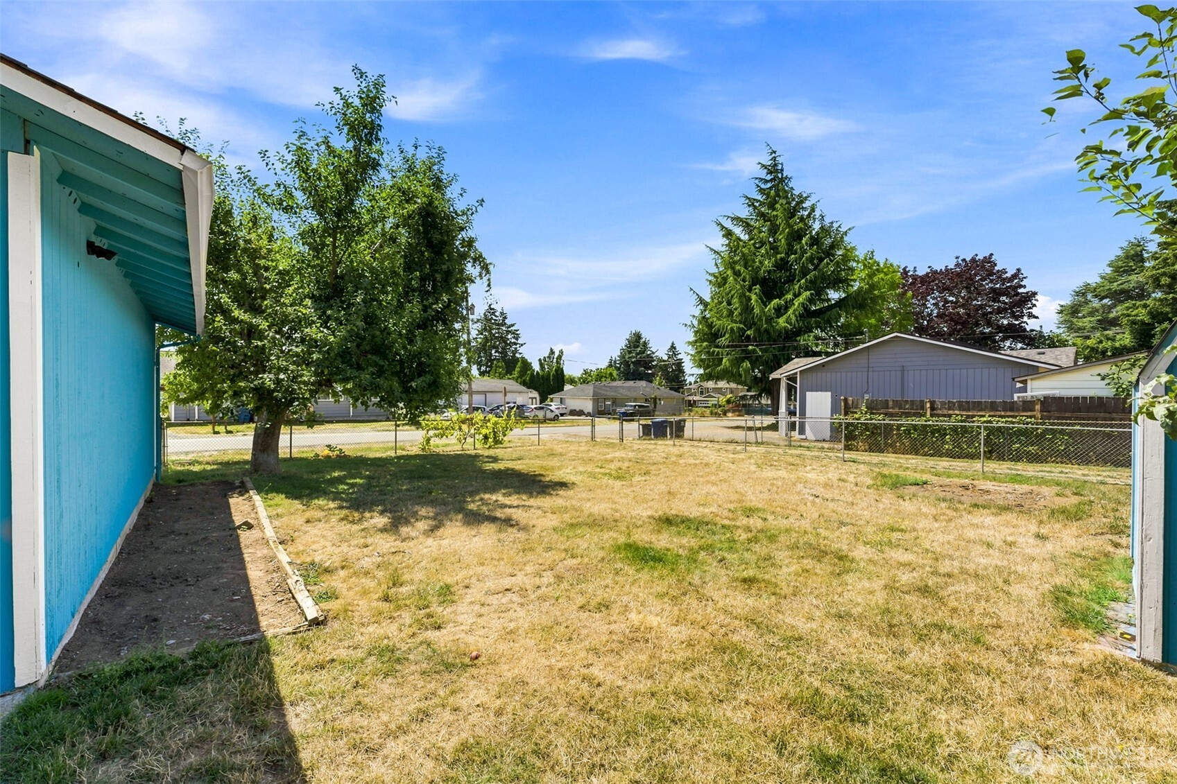 17053 35th Avenue Property Photo 20