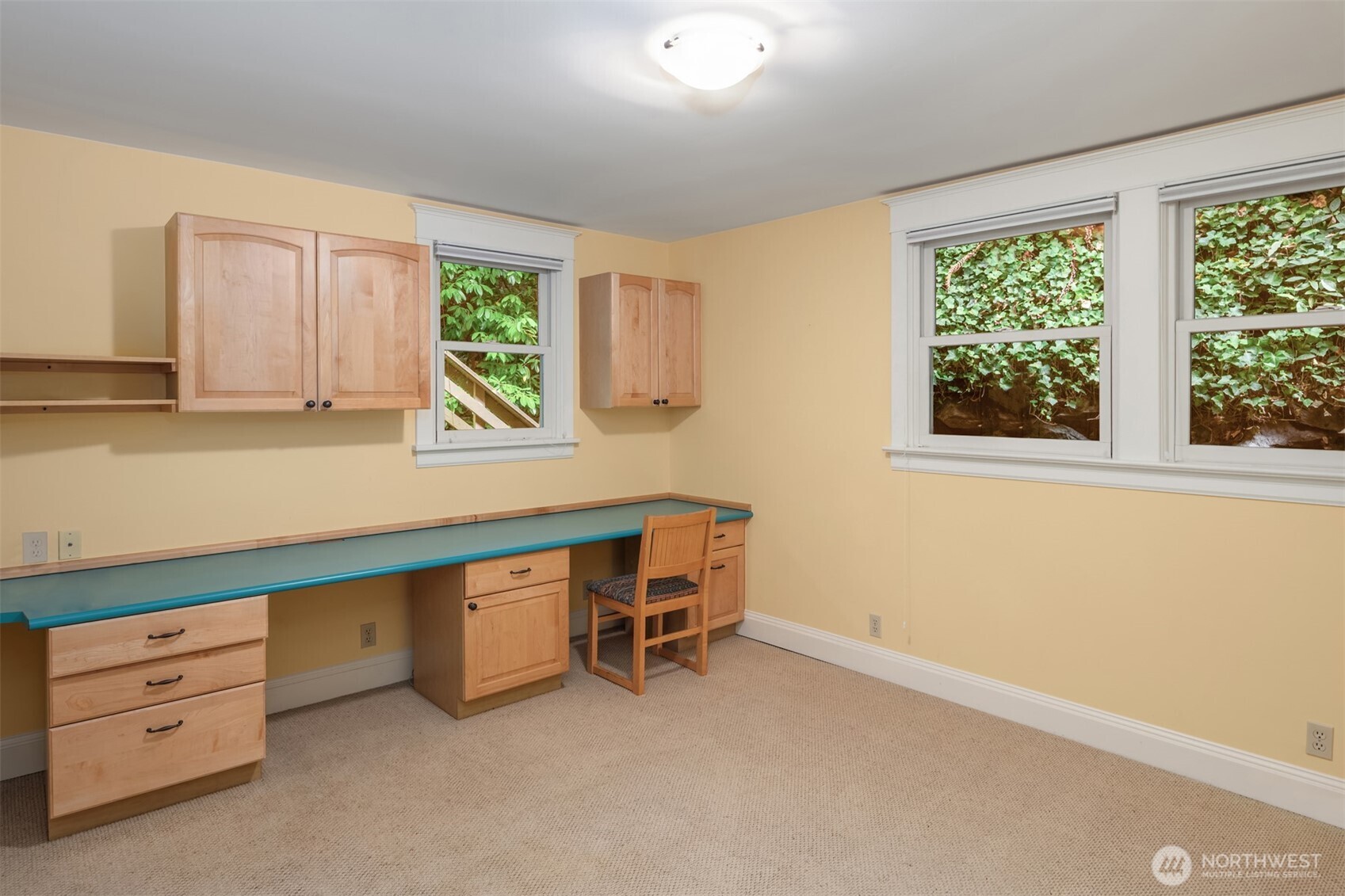 708 W Prospect Street Property Photo 18