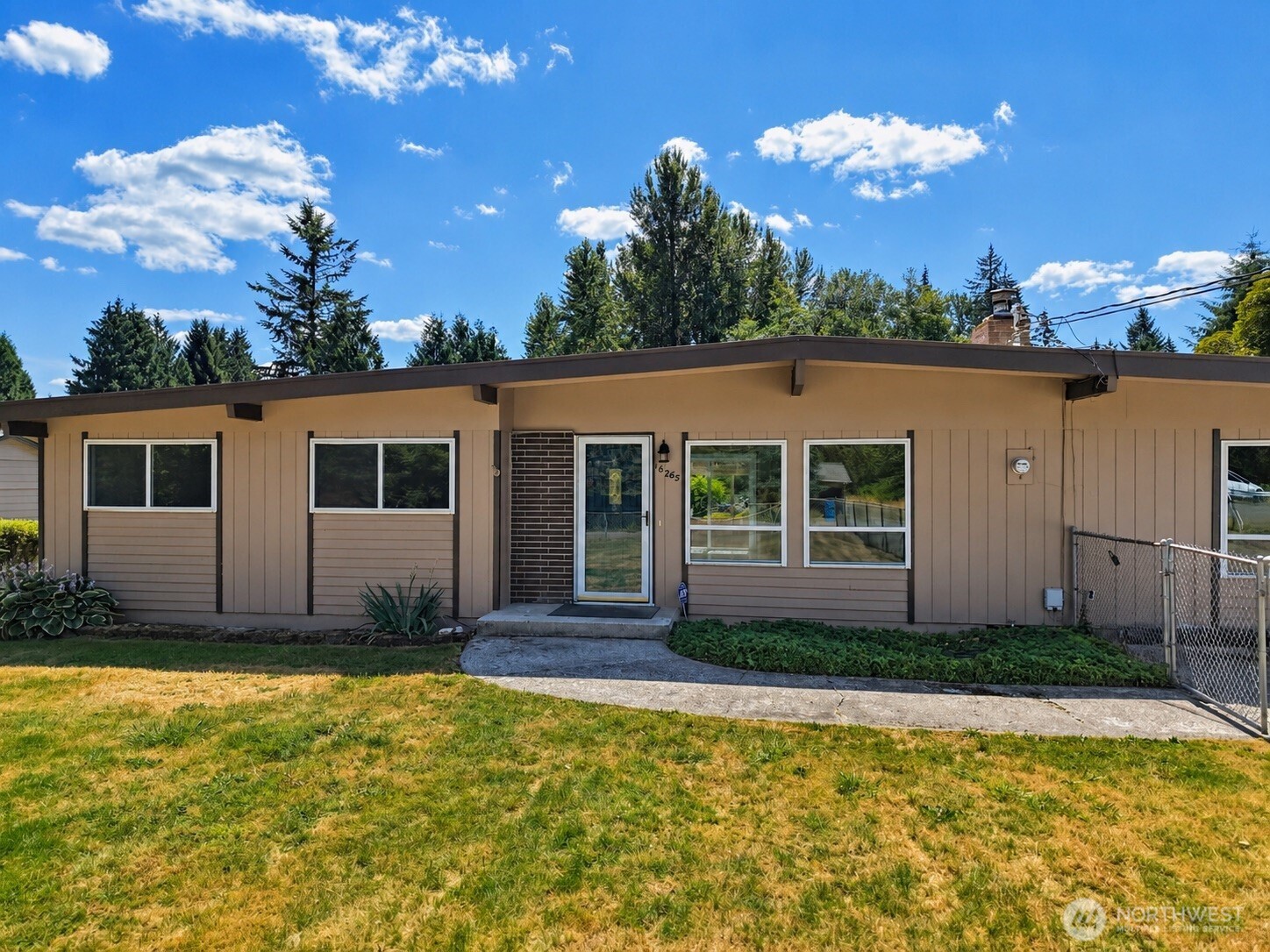 18625 Se 213th Street Property Photo 2