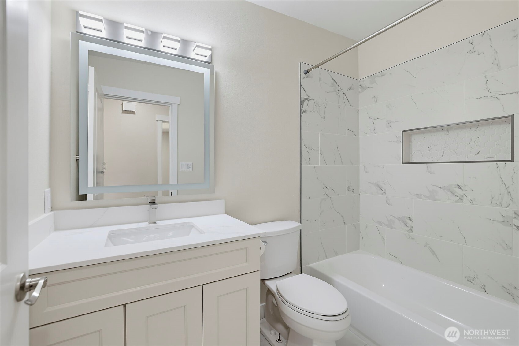 18625 Se 213th Street Property Photo 16