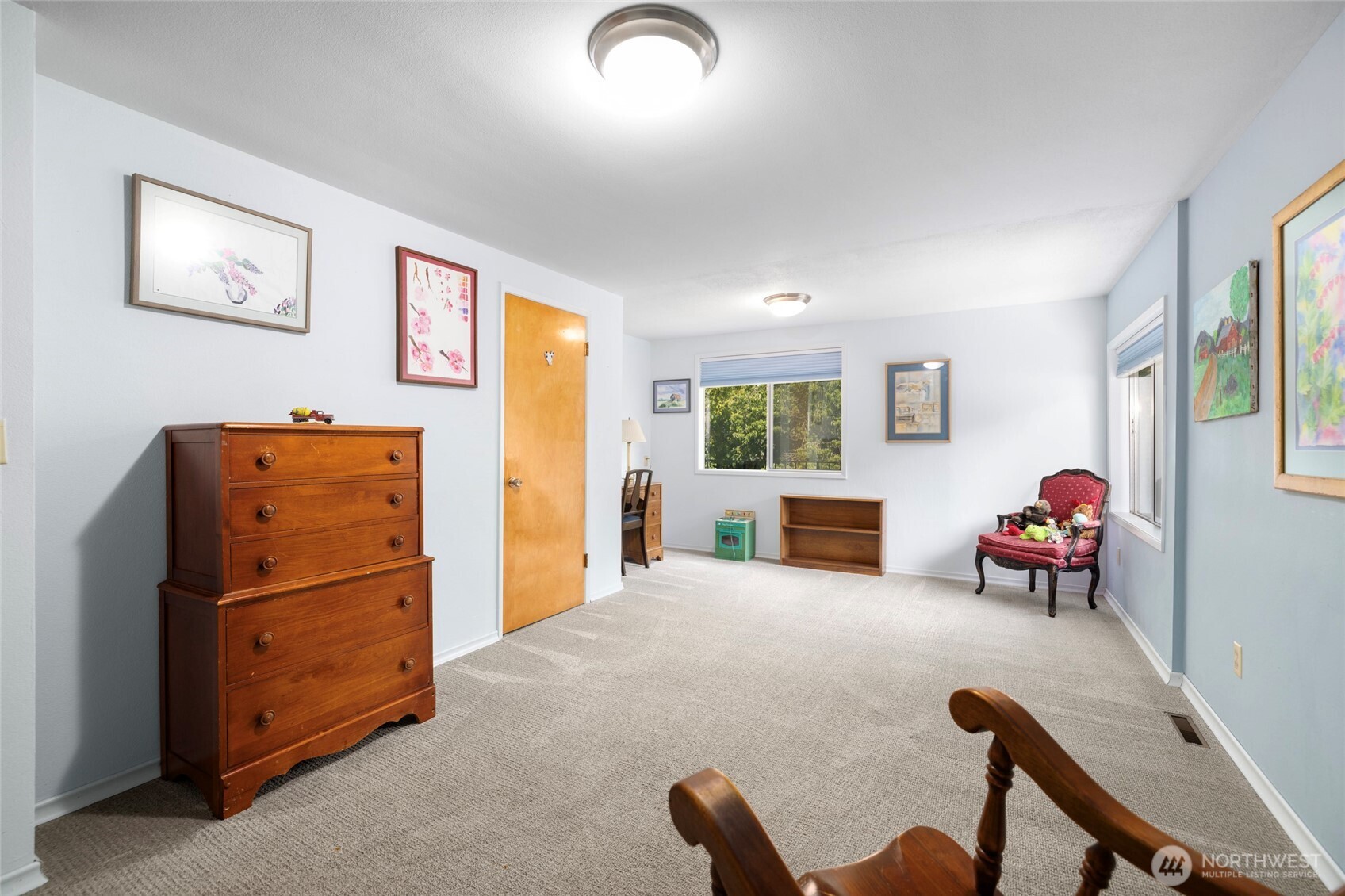 300 Claremont Place Property Photo 23