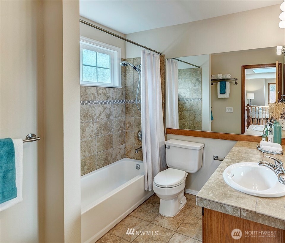 9132 Ne 151st Street Property Photo 10
