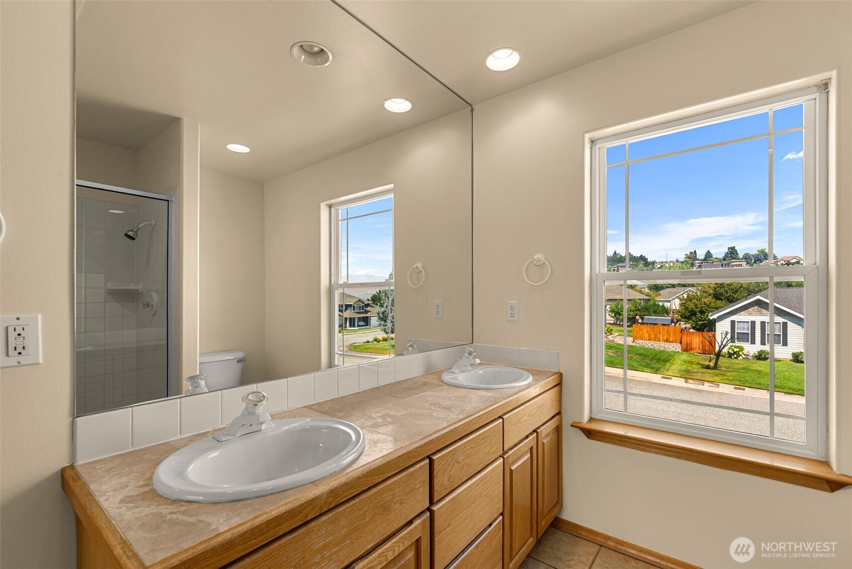 2208 Ashley Brooke Property Photo 22