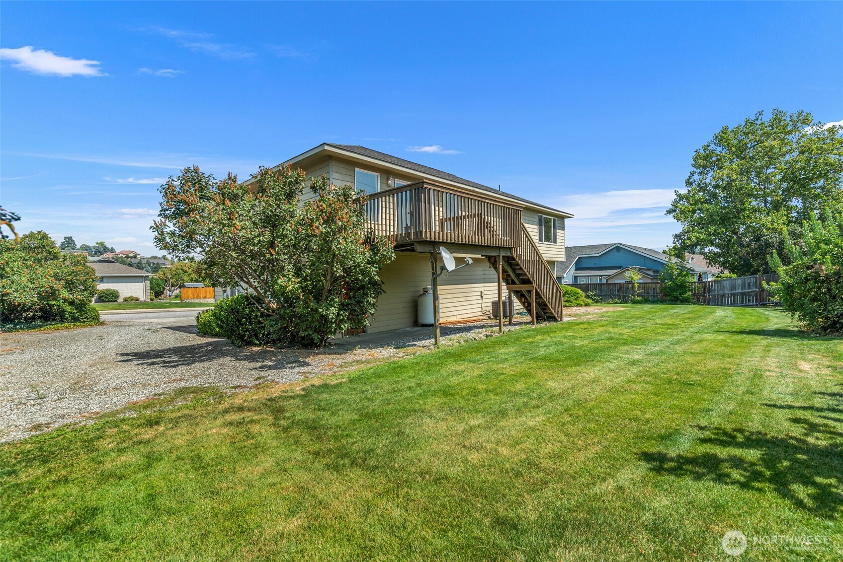 2208 Ashley Brooke Property Photo 33
