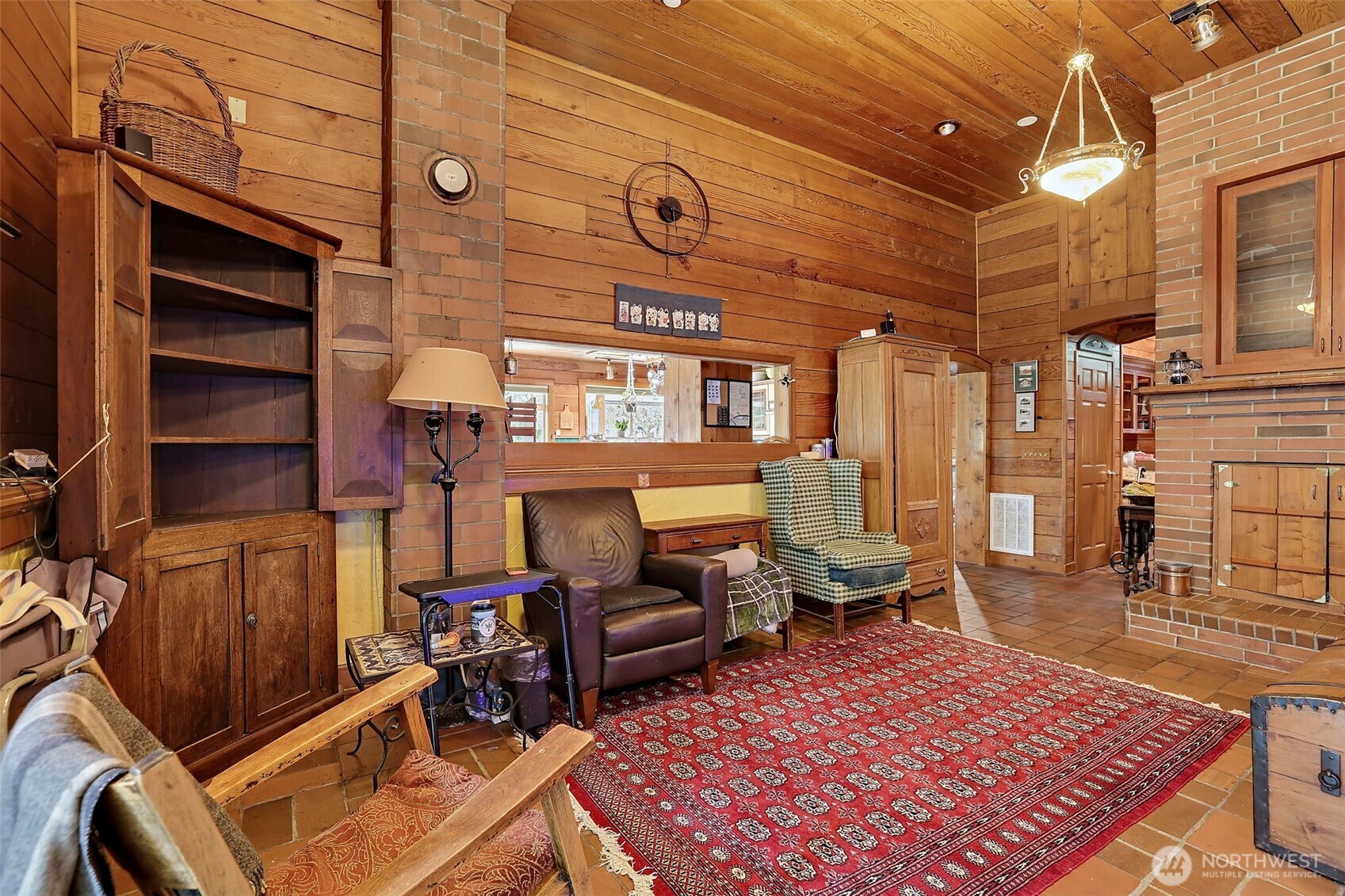 24901 Roberts Drive Property Photo 8