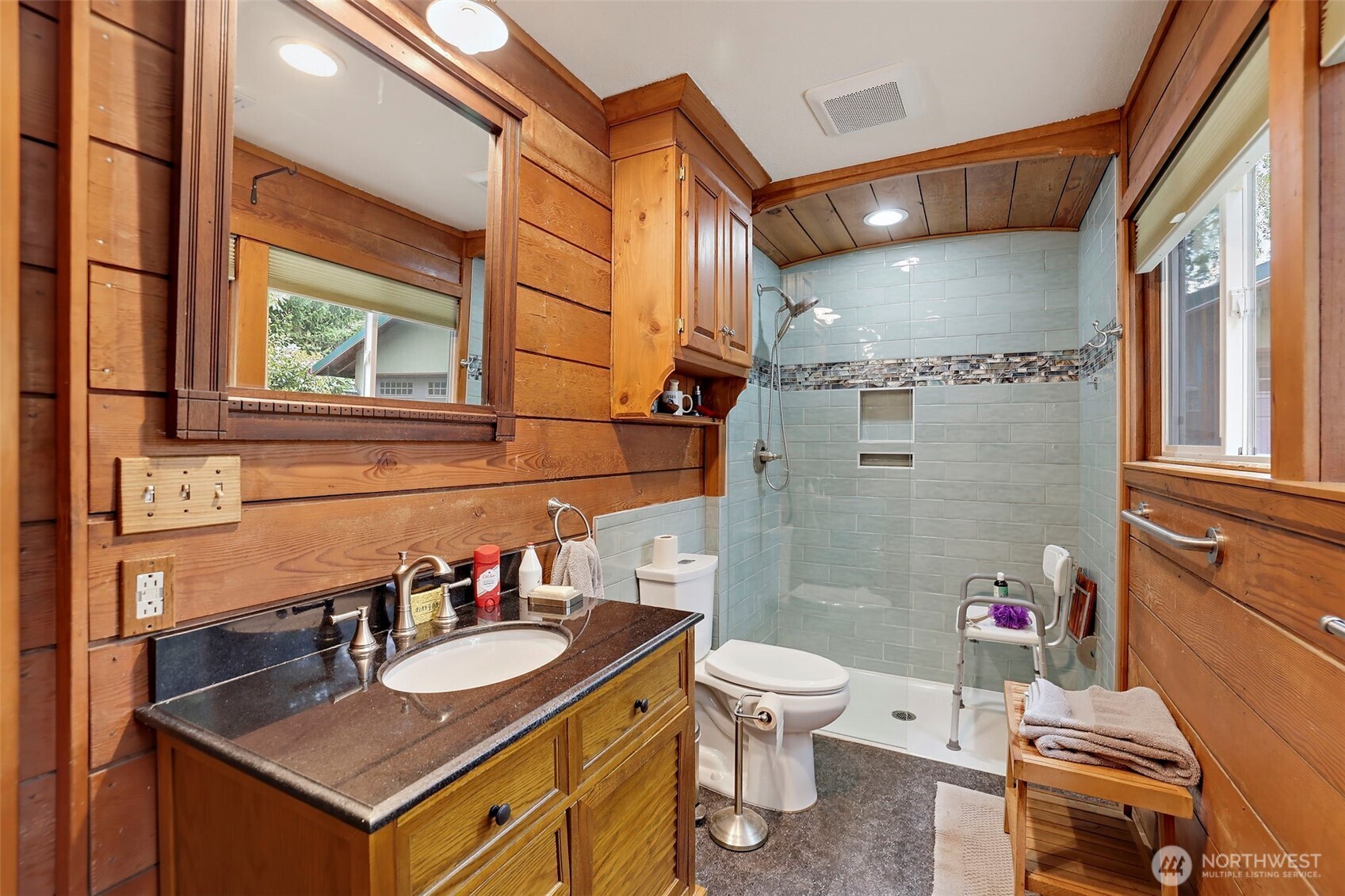 24901 Roberts Drive Property Photo 16