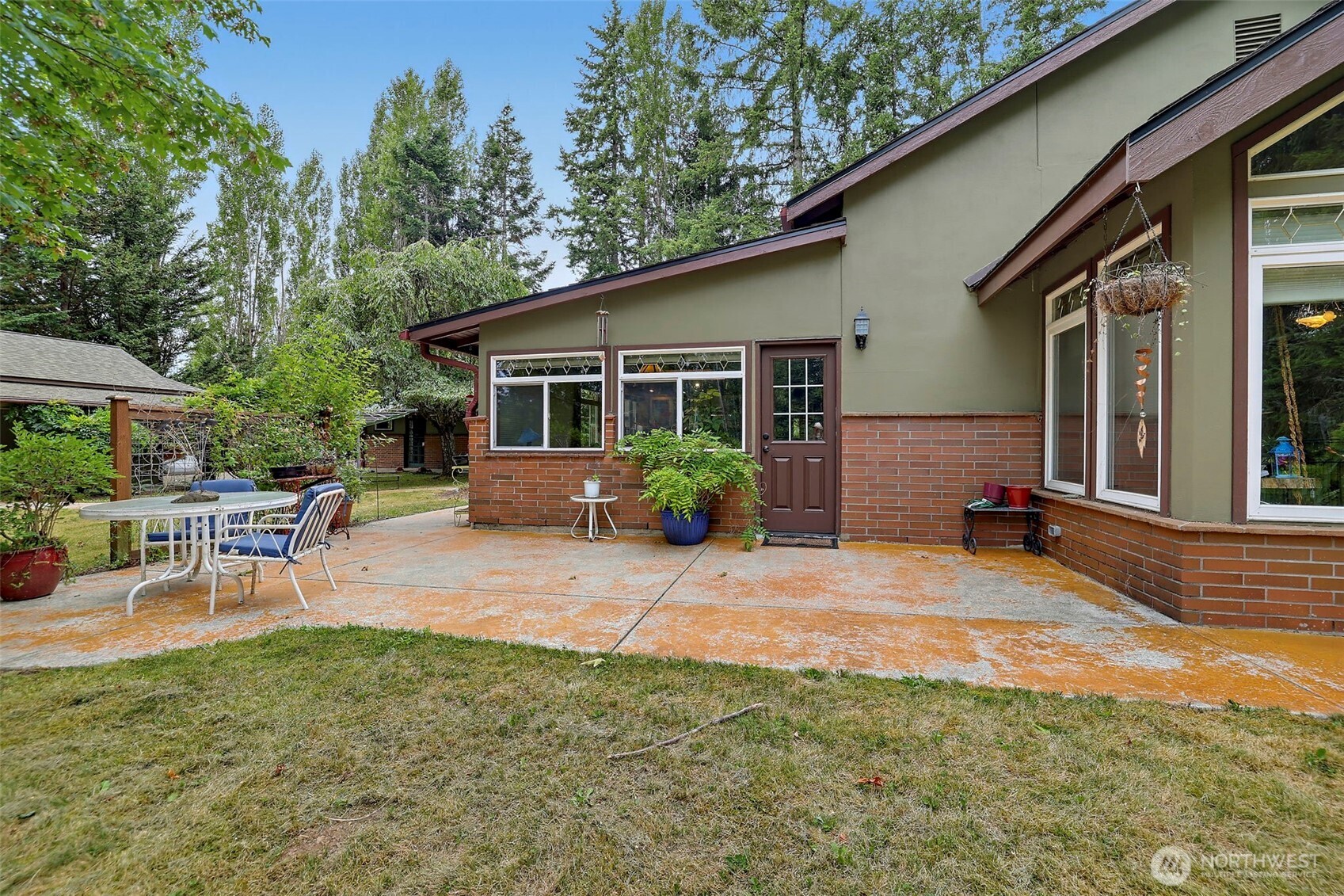 24901 Roberts Drive Property Photo 32