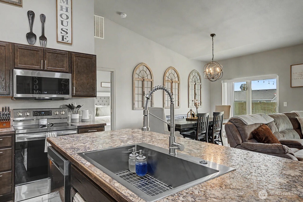 18 Linda Ridge Loop Property Photo 17