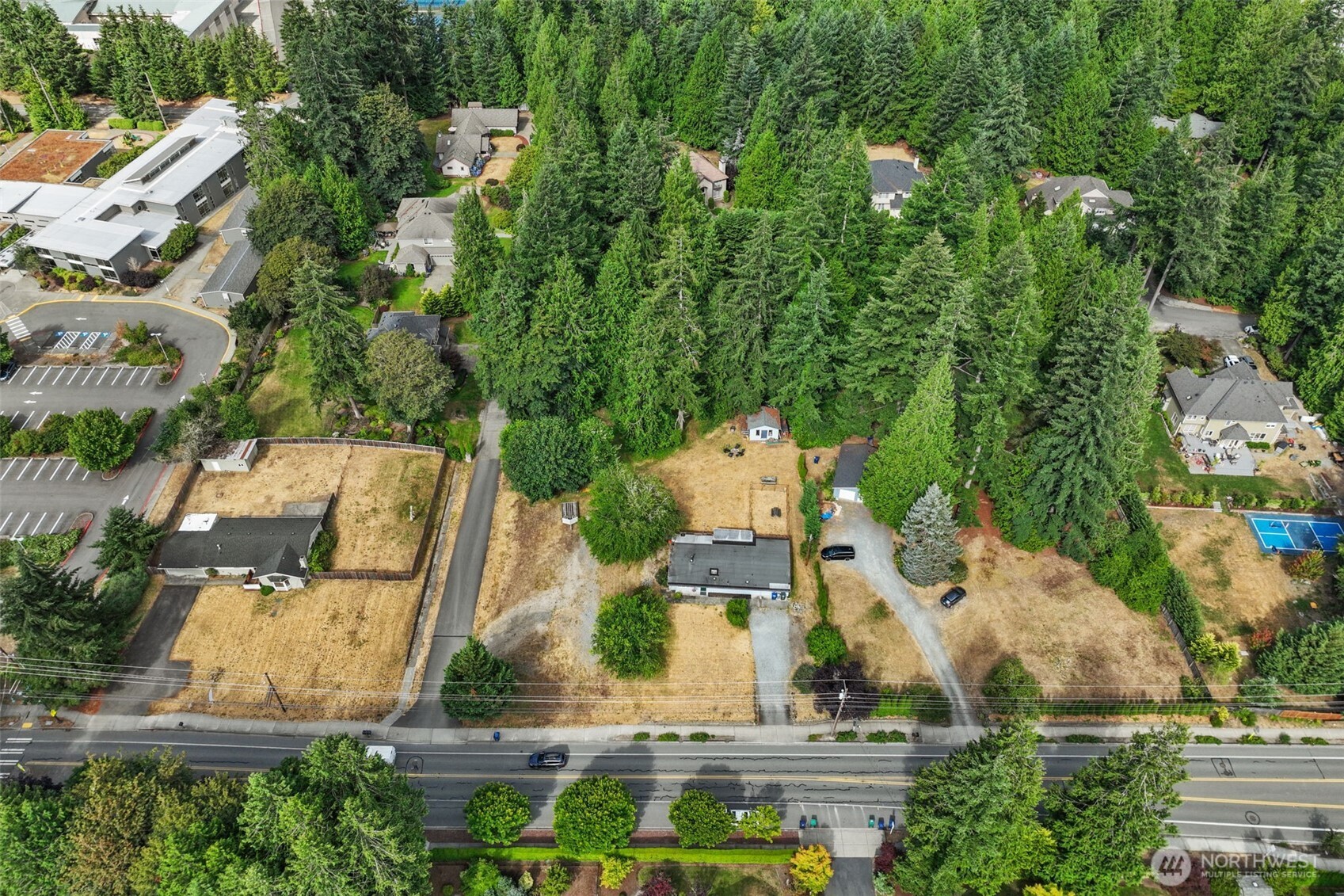 1215 244th Avenue Property Photo 7