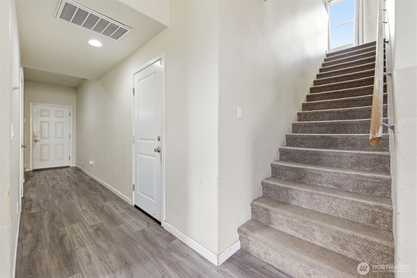 19028 111th Avenue Ct Property Photo 3