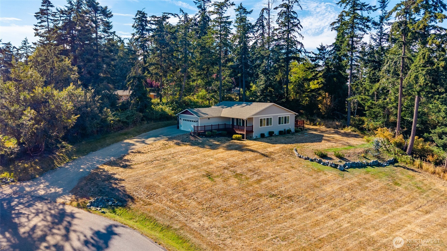 1415 Highland Drive Property Photo 1