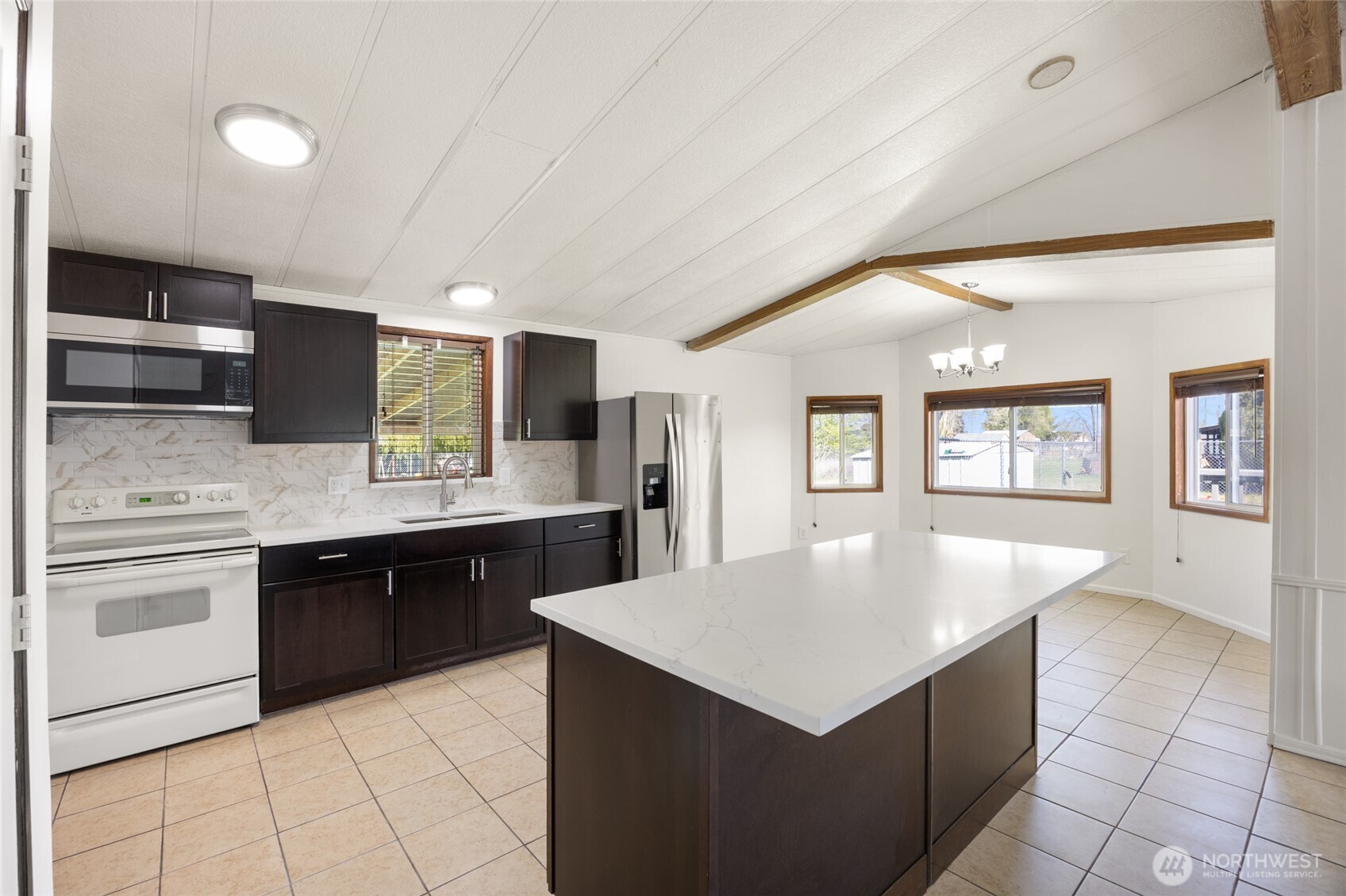 614 S Andes Road Property Photo 10