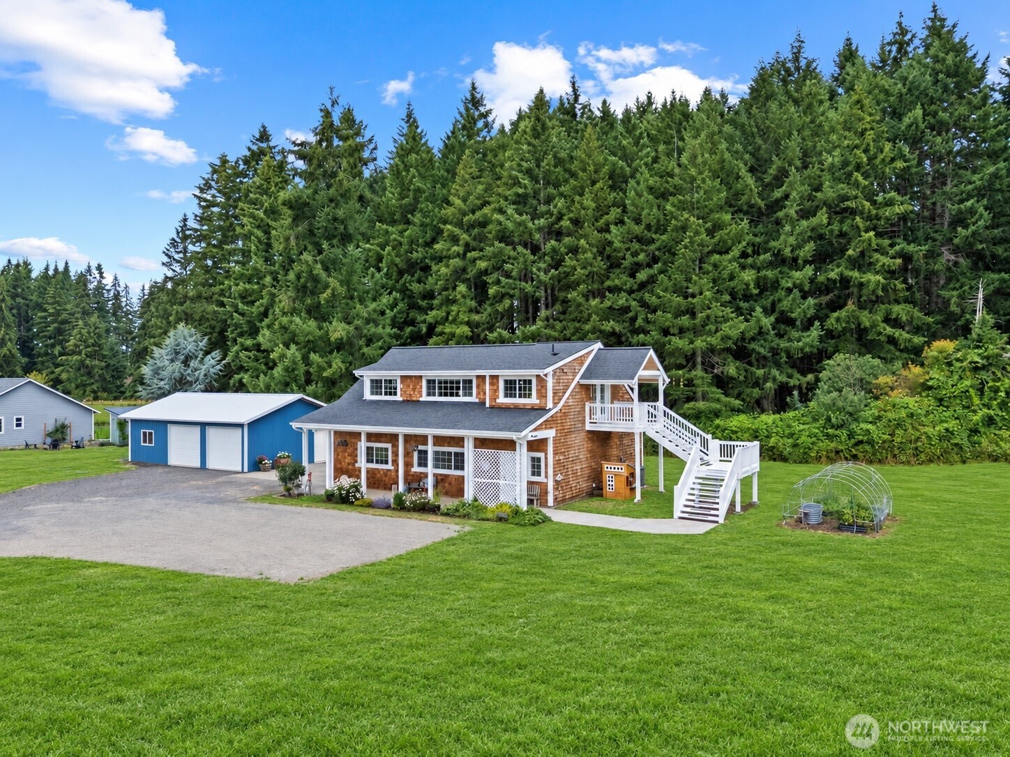 120 Kakela Road Property Photo 1