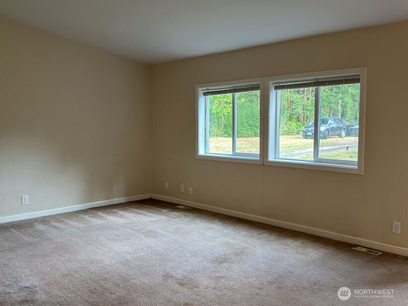 289 Antrim Road Property Photo 6