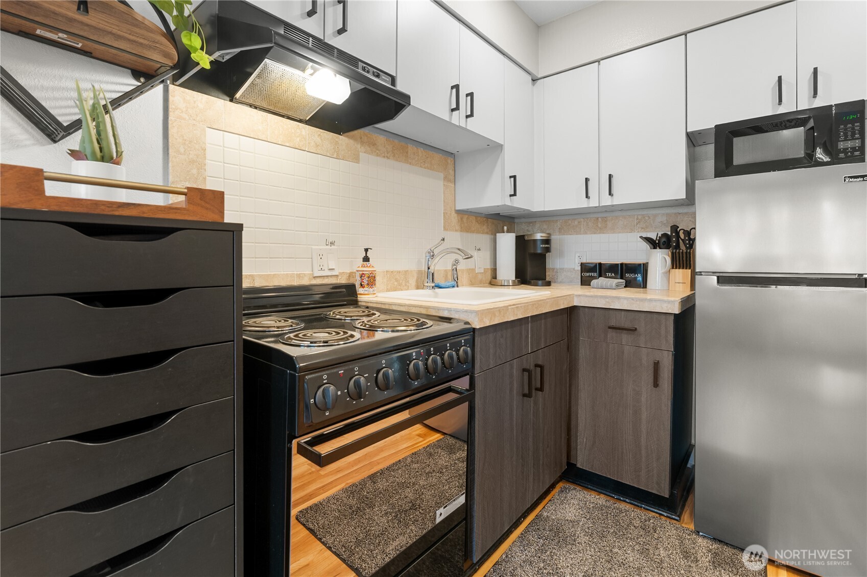 250 Tucker Avenue 3 Property Photo 7