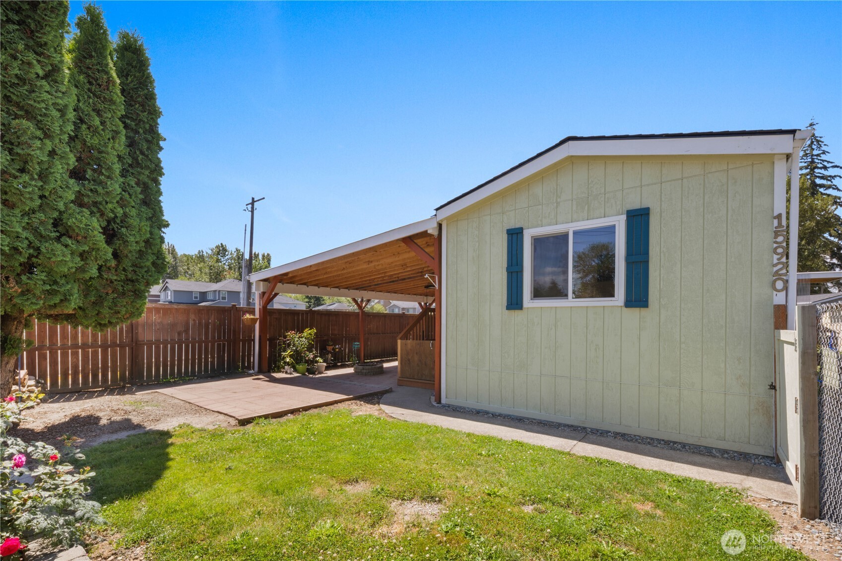 15920 81st Avenue Property Photo 1