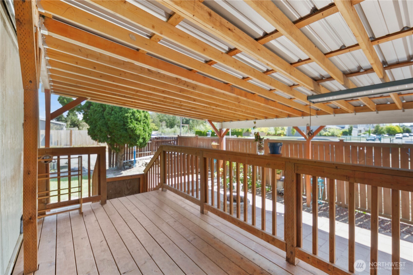 15920 81st Avenue Property Photo 22