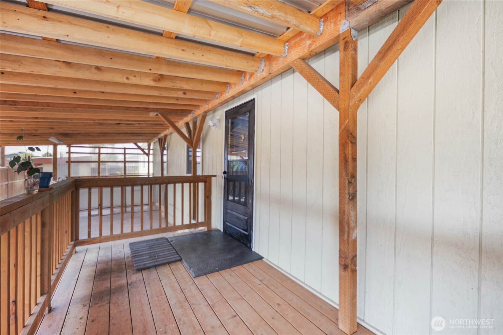 15920 81st Avenue Property Photo 24