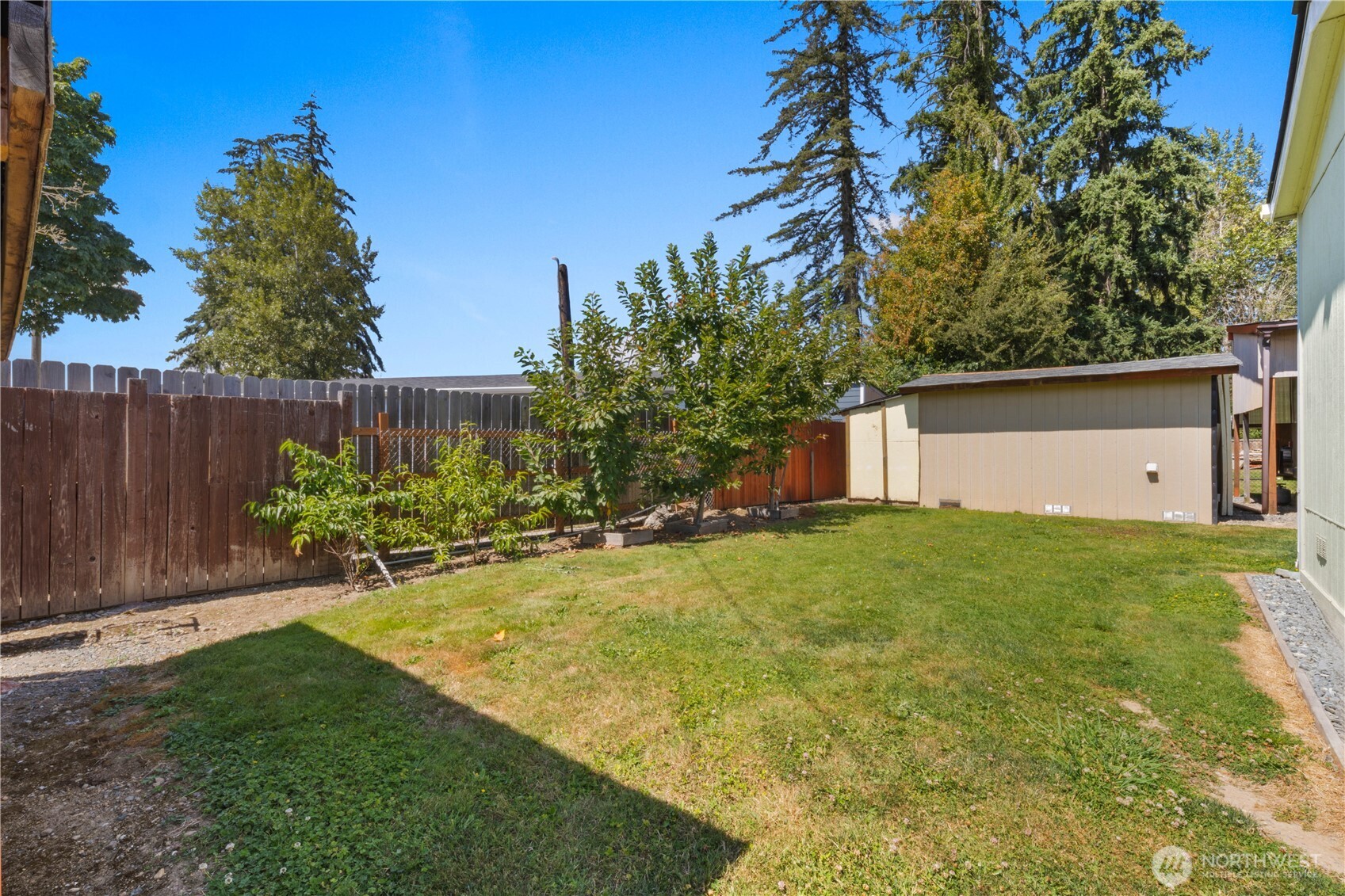 15920 81st Avenue Property Photo 28