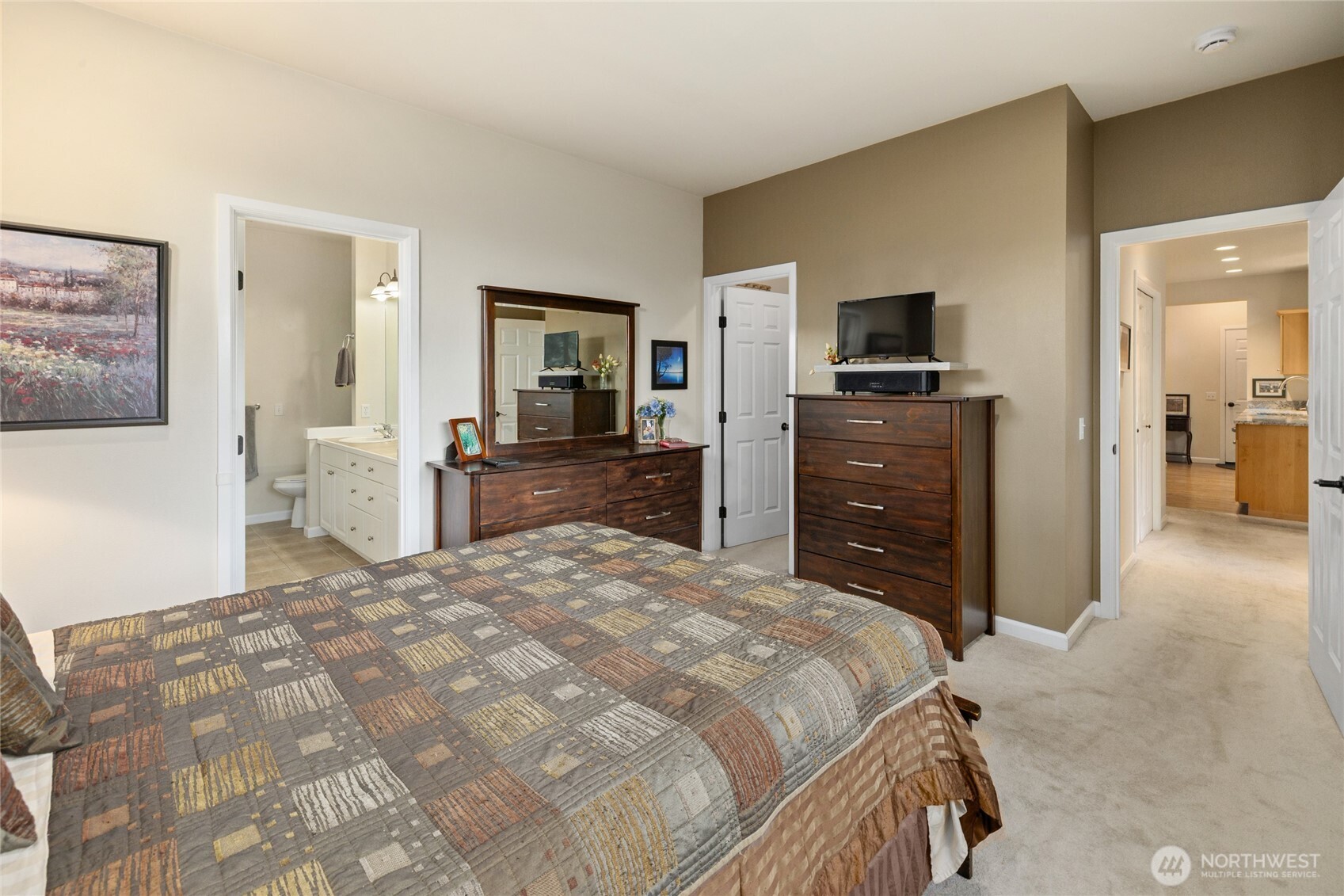 2414 Wheaton Court Property Photo 21