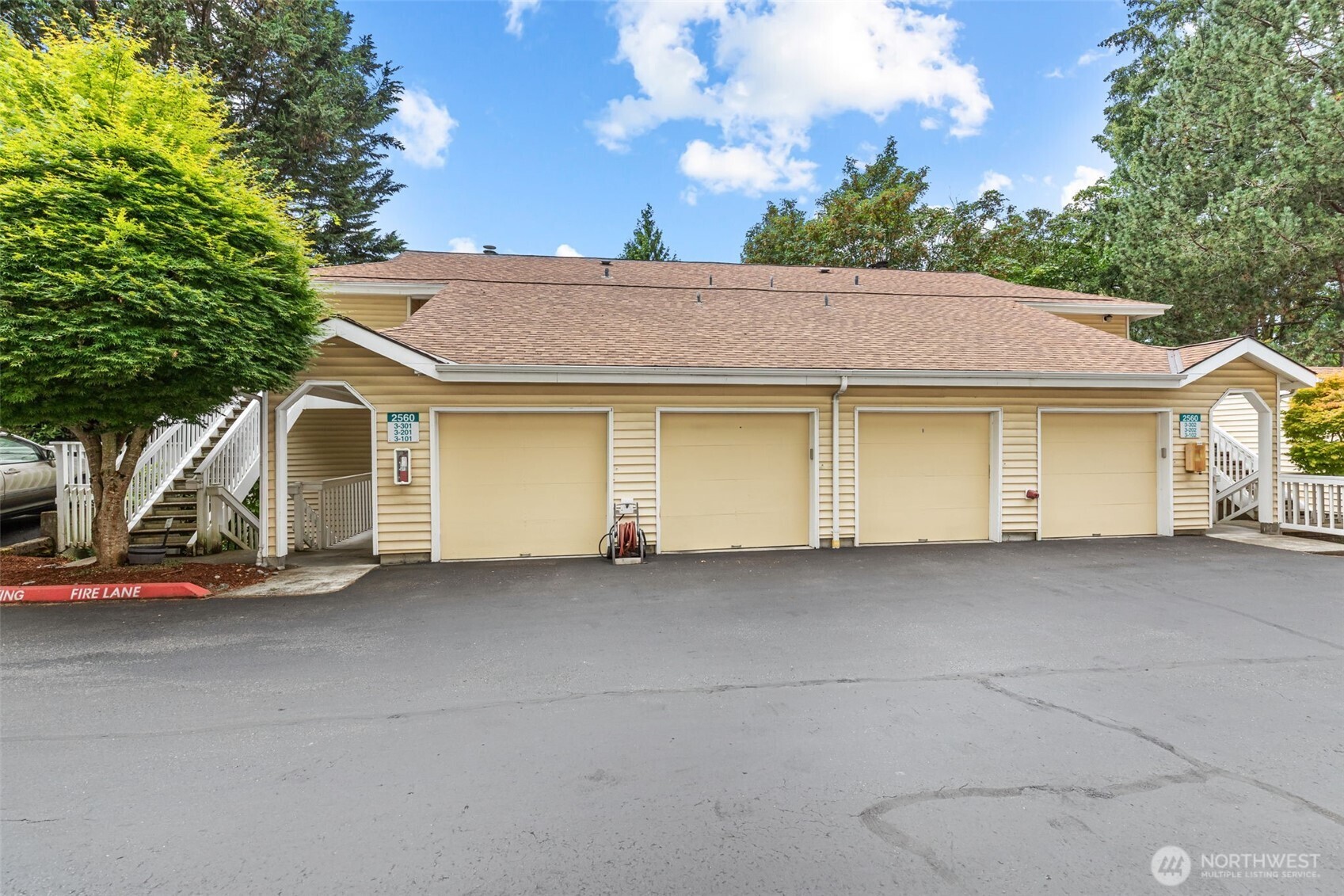 2560 118th Avenue 3-201 Property Photo 1