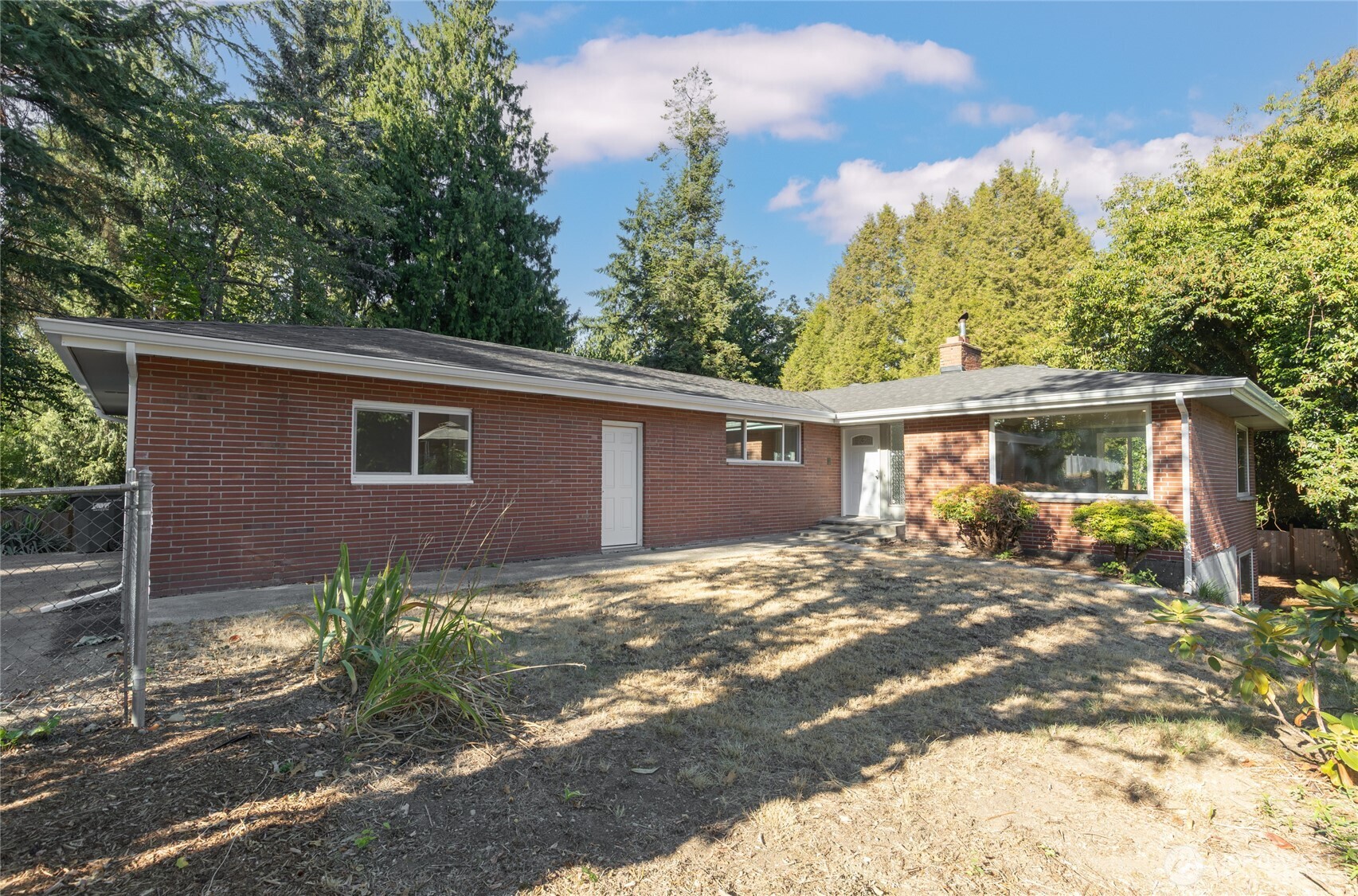 22212 105th Avenue Property Photo 2