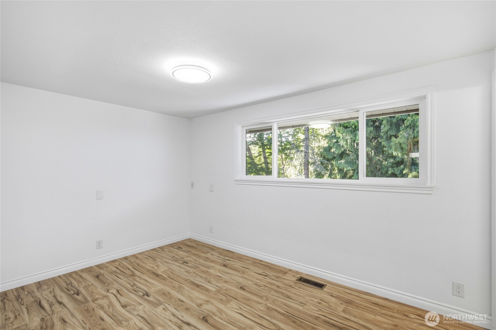 22212 105th Avenue Property Photo 25