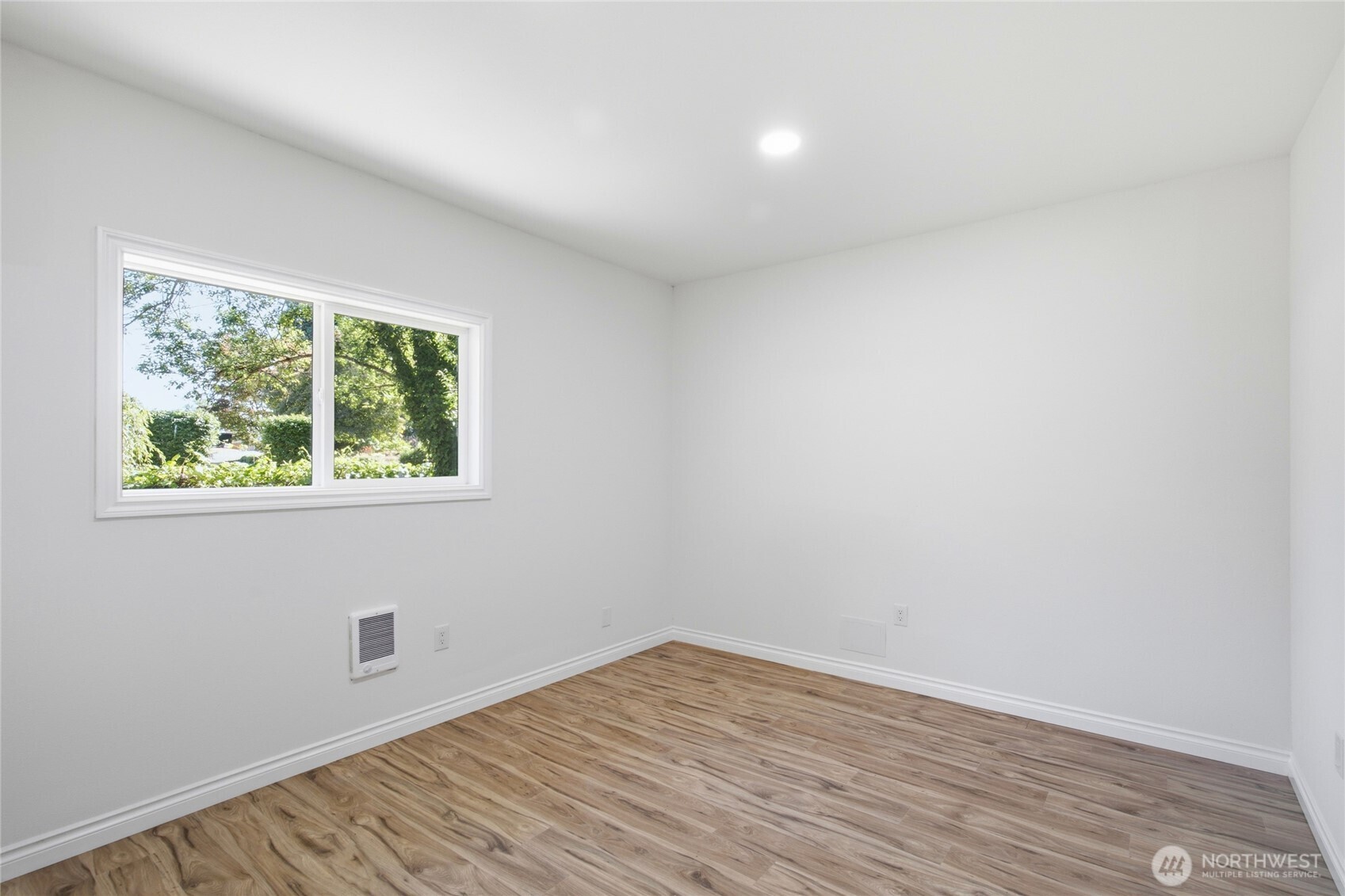 22212 105th Avenue Property Photo 28