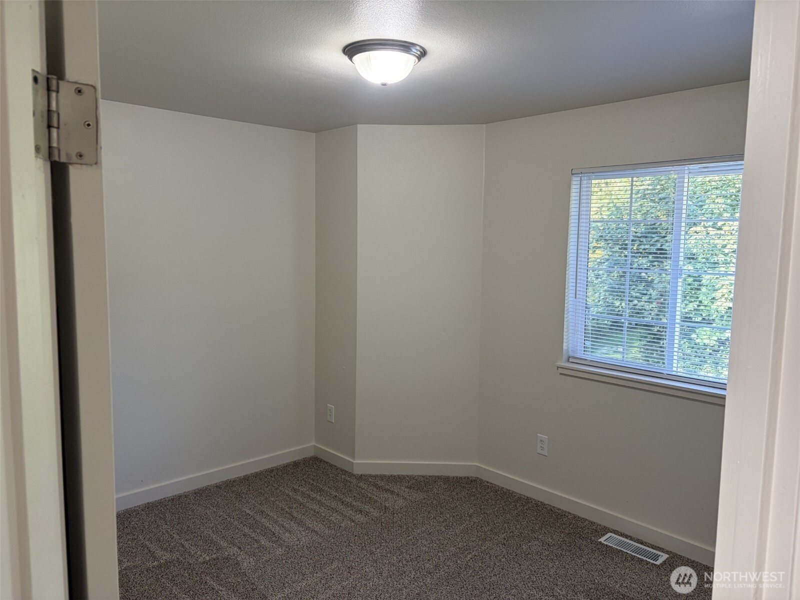 11218 192nd Drive Property Photo 17