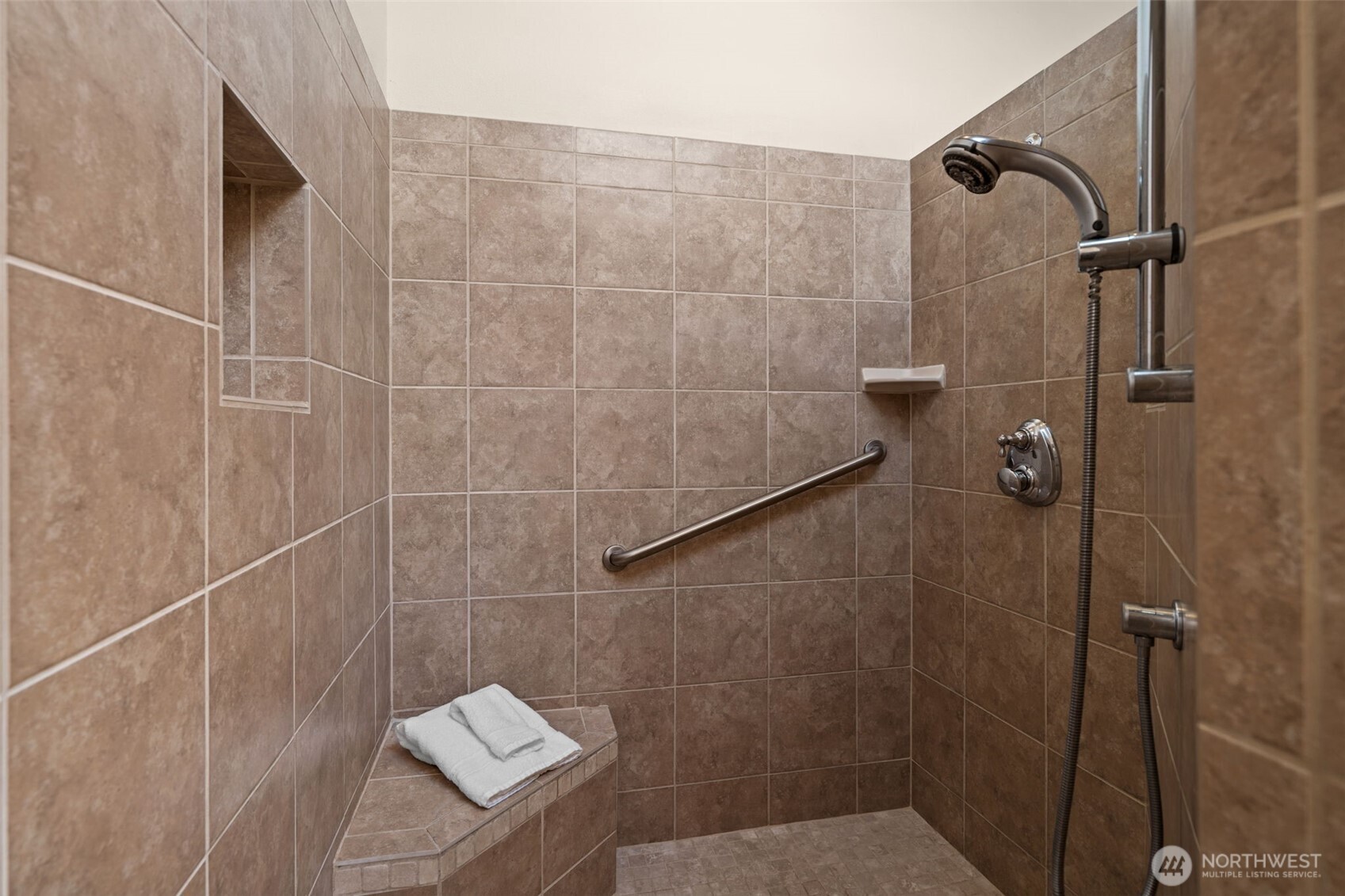 13591 E State Route 106 Property Photo 23