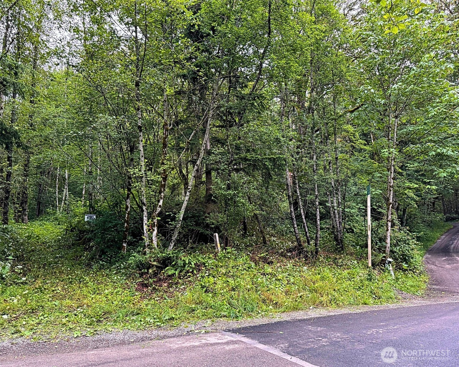 355 Xx Se Courtney Road Property Photo 1