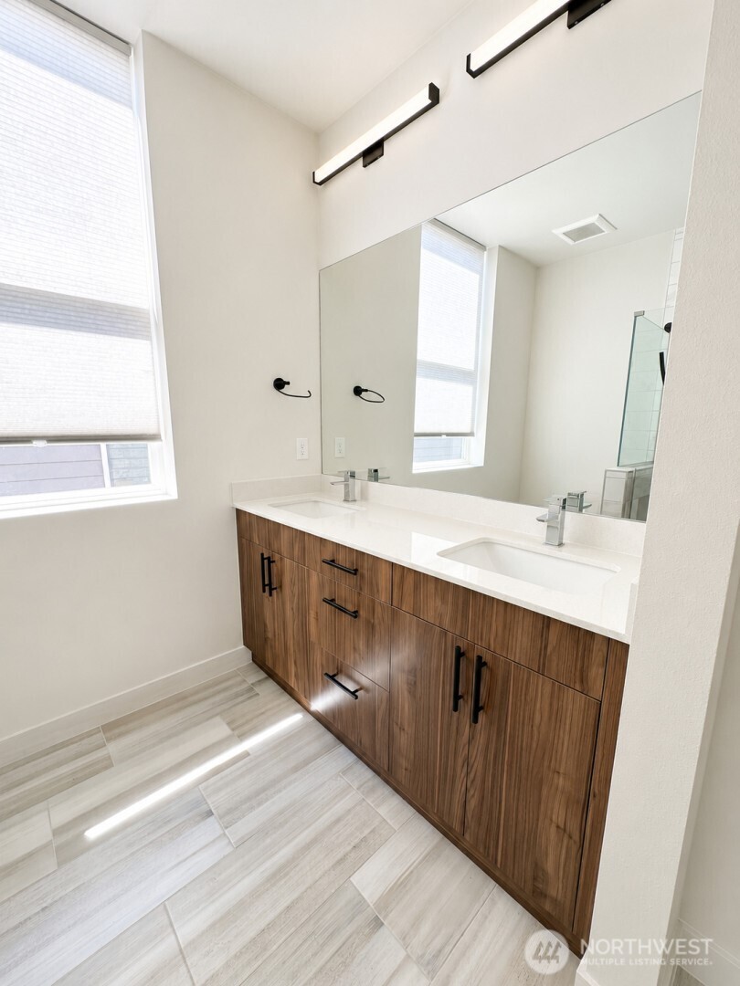800 23rd Avenue C Property Photo 11