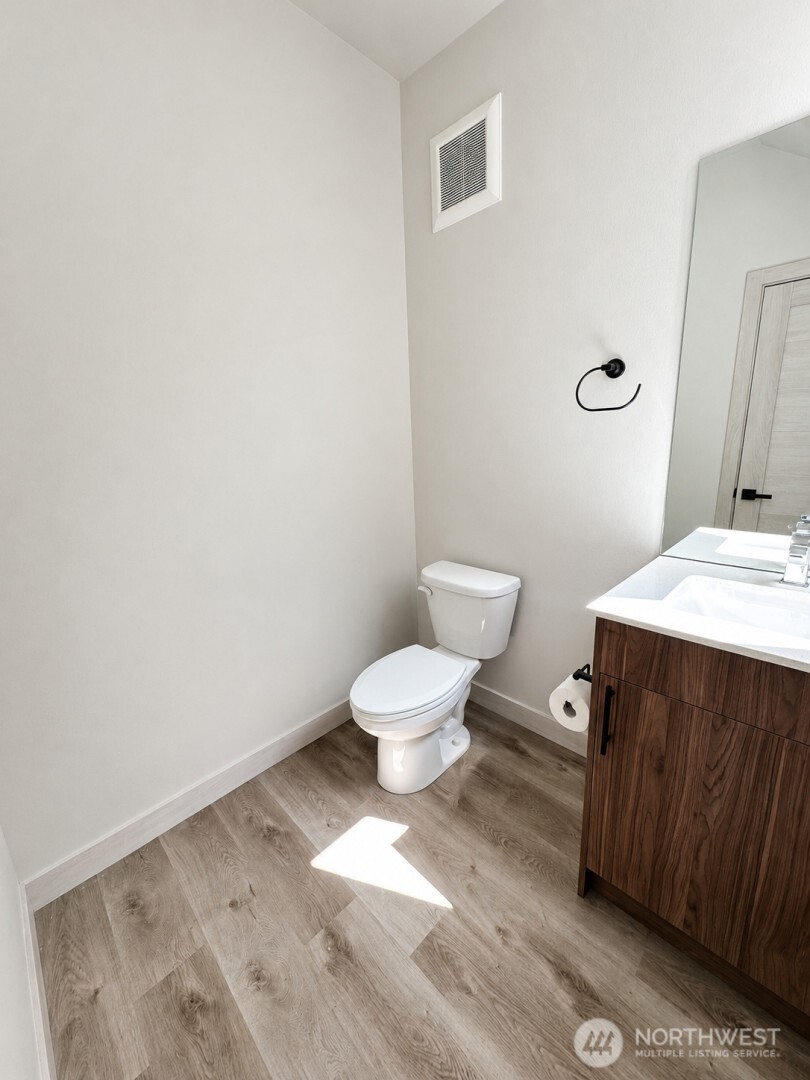 800 23rd Avenue C Property Photo 17