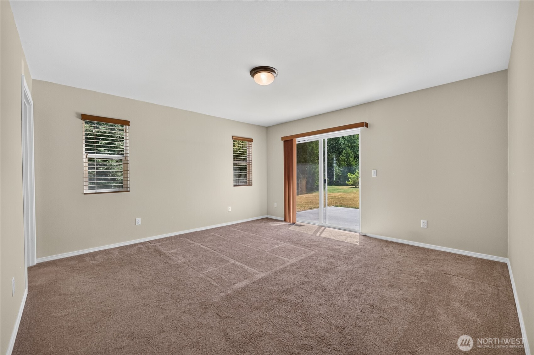 133 Lost Creek Drive Property Photo 10