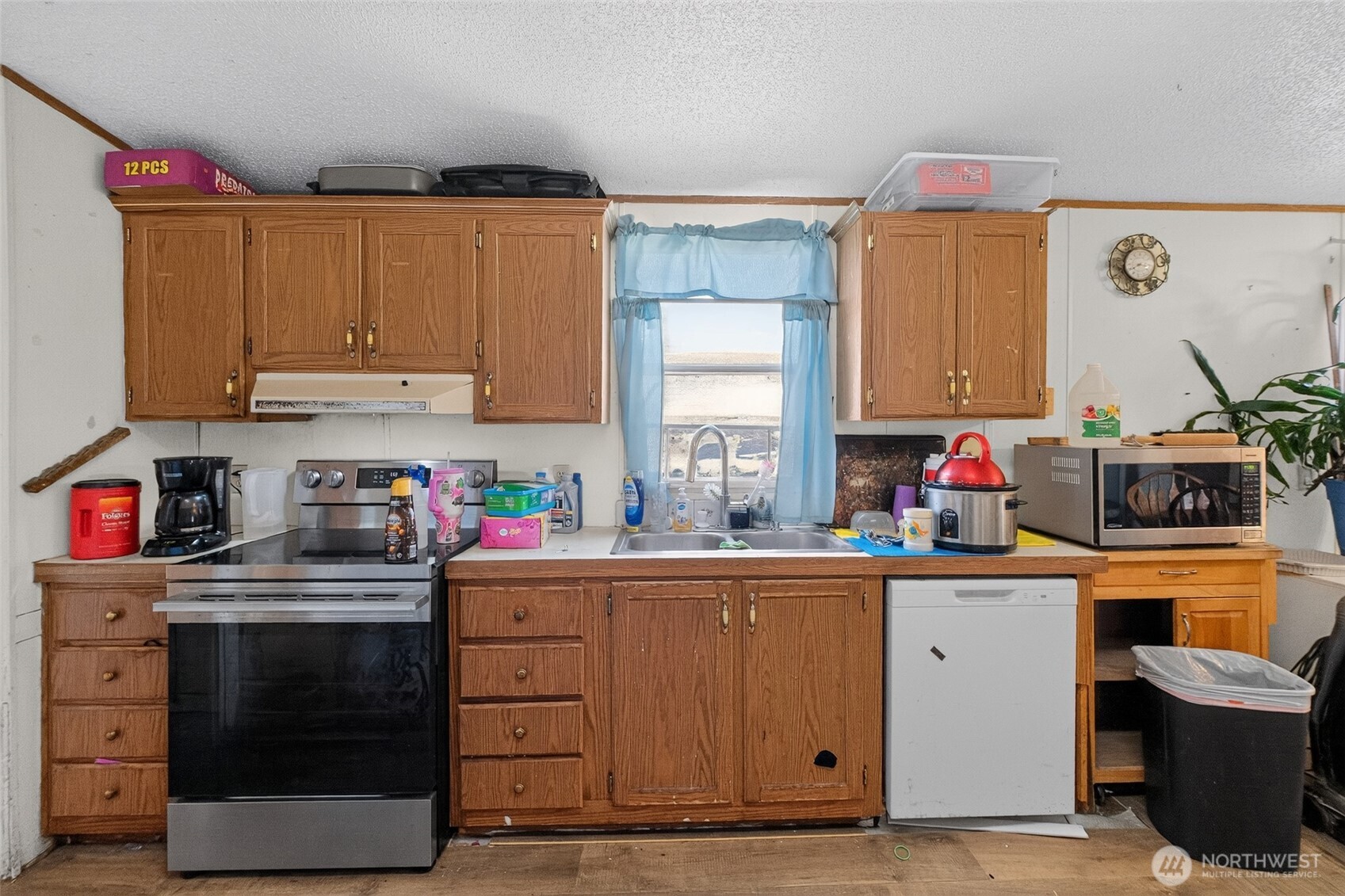 6811 Reecer Creek Road Property Photo 6