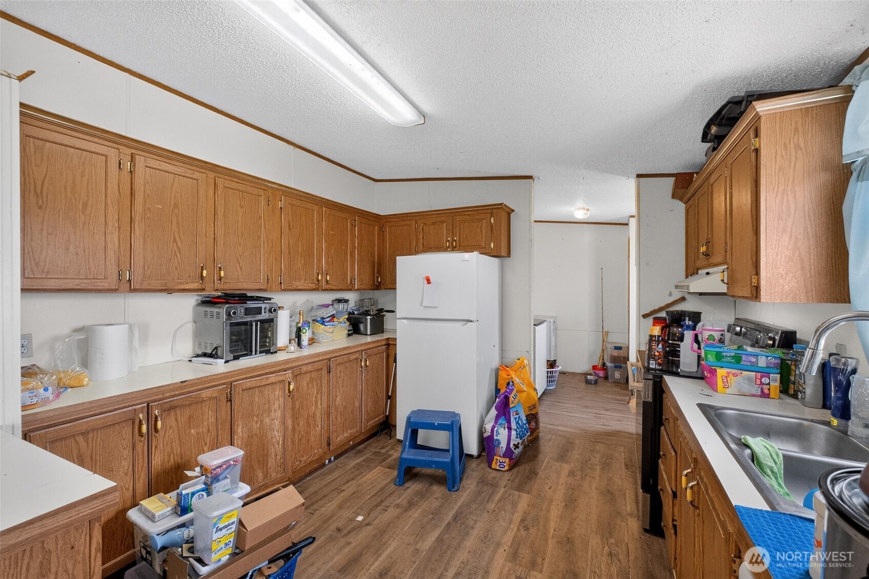 6811 Reecer Creek Road Property Photo 9