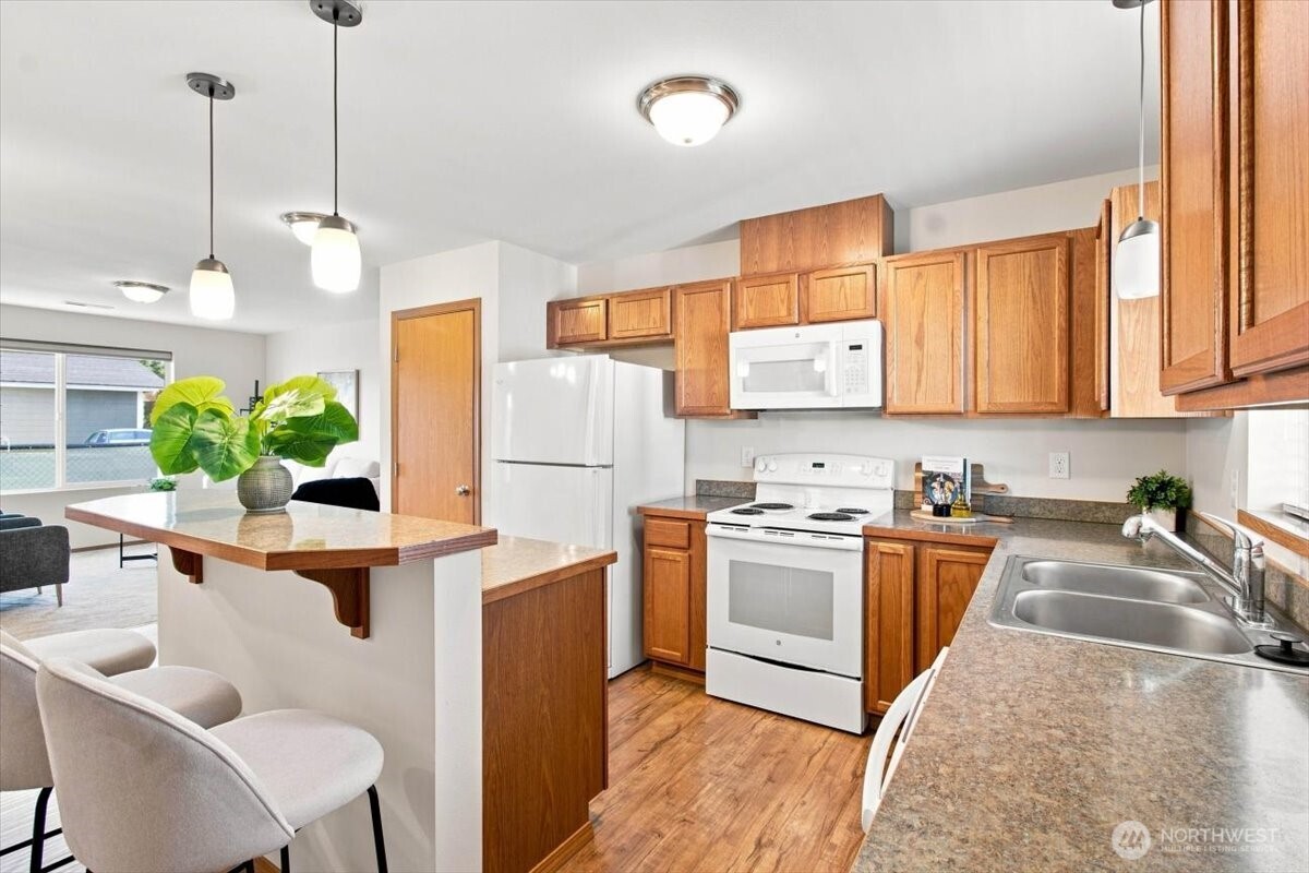 760 Sunset Avenue Property Photo 17