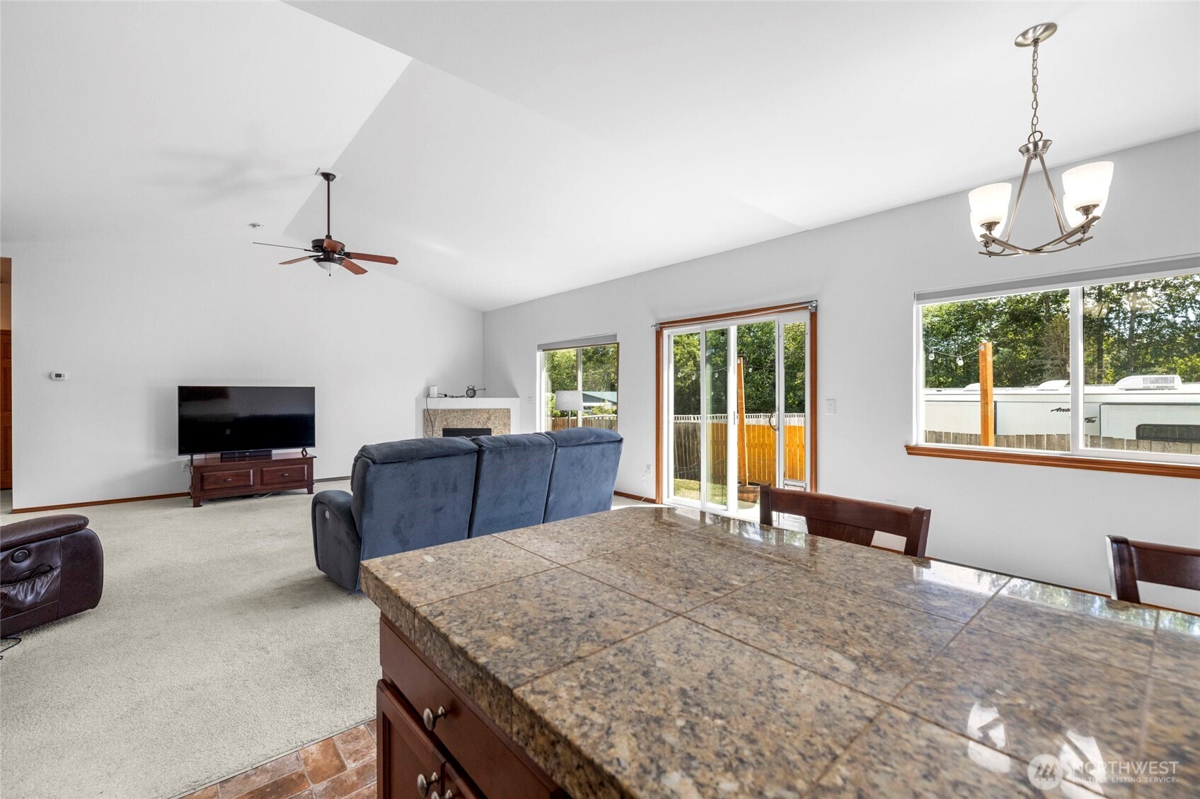 1810 Tundra Loop Property Photo 5