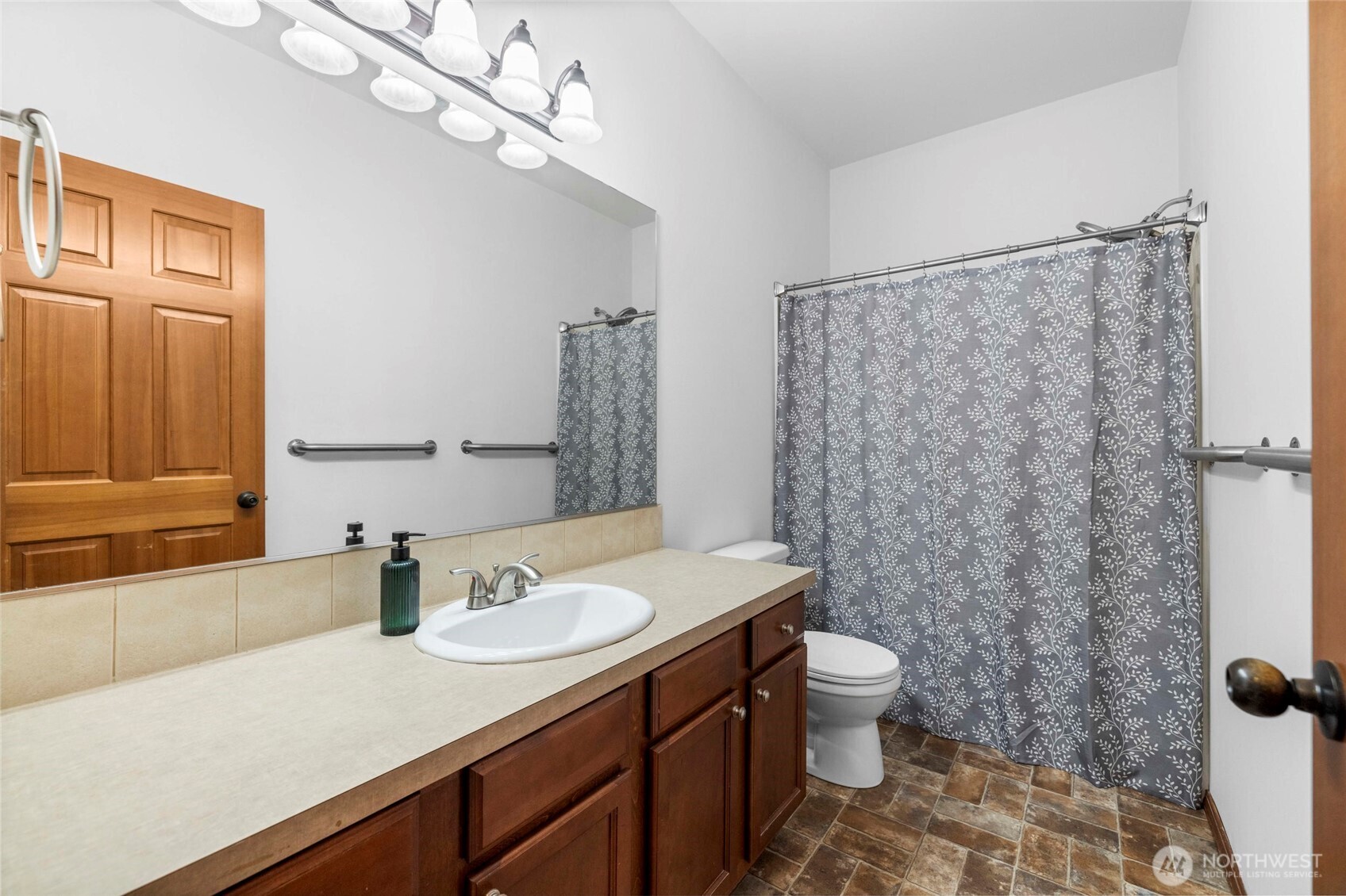 1810 Tundra Loop Property Photo 18
