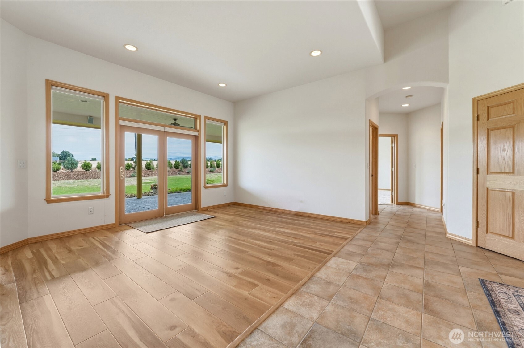 379 Rosewood Place Property Photo 5