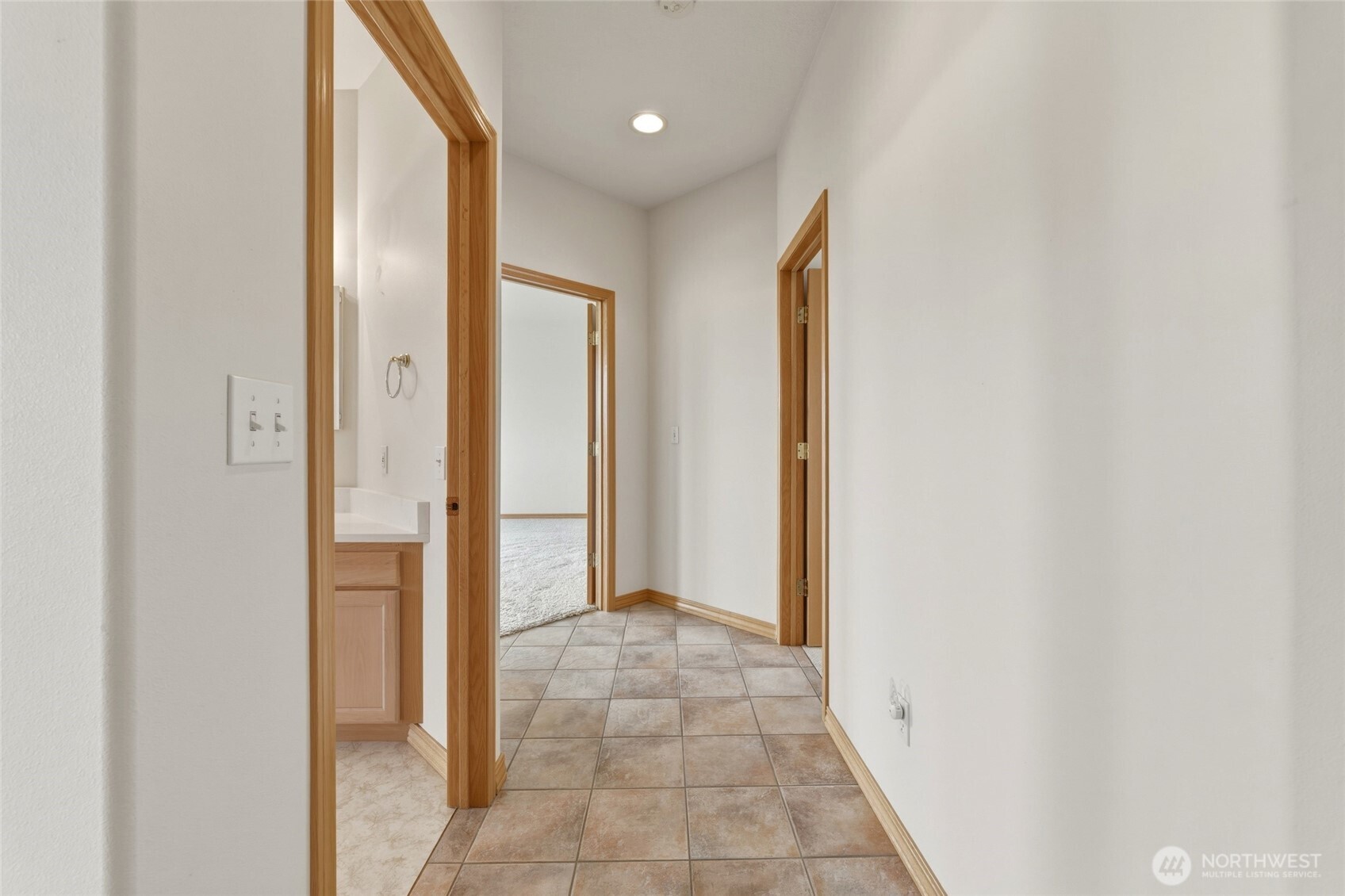 379 Rosewood Place Property Photo 8