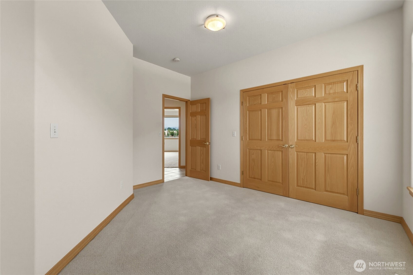 379 Rosewood Place Property Photo 11