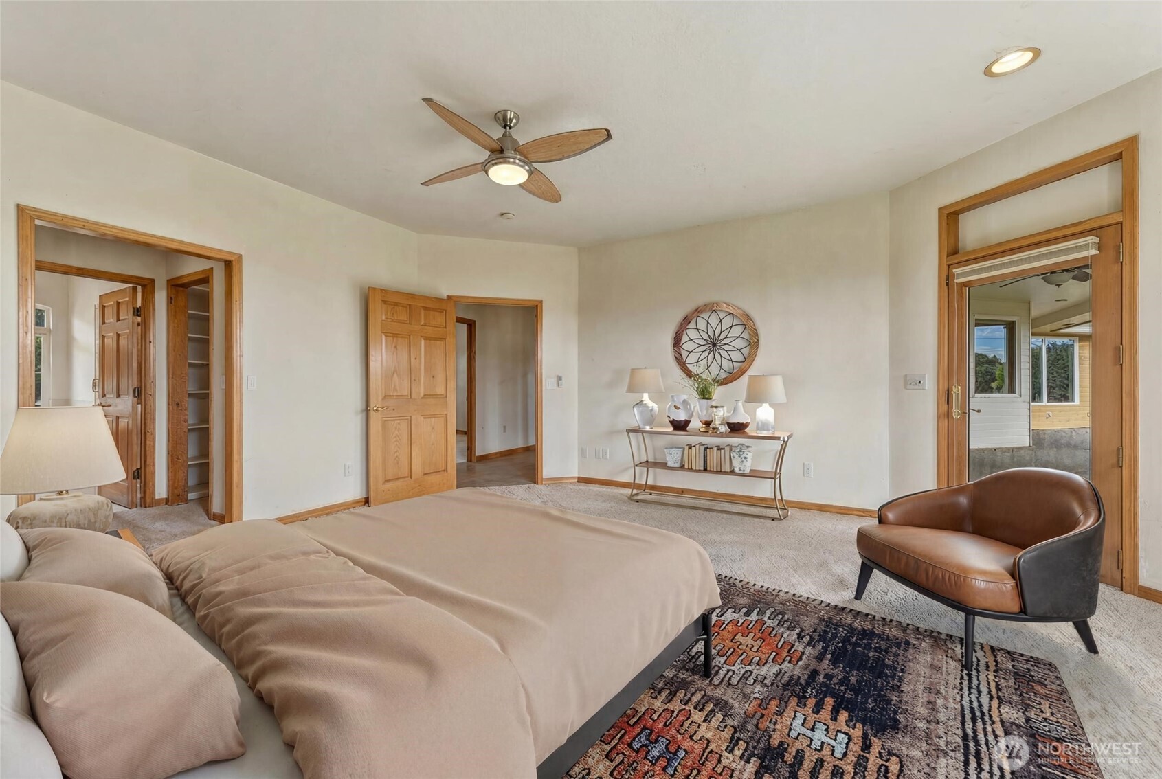 379 Rosewood Place Property Photo 13