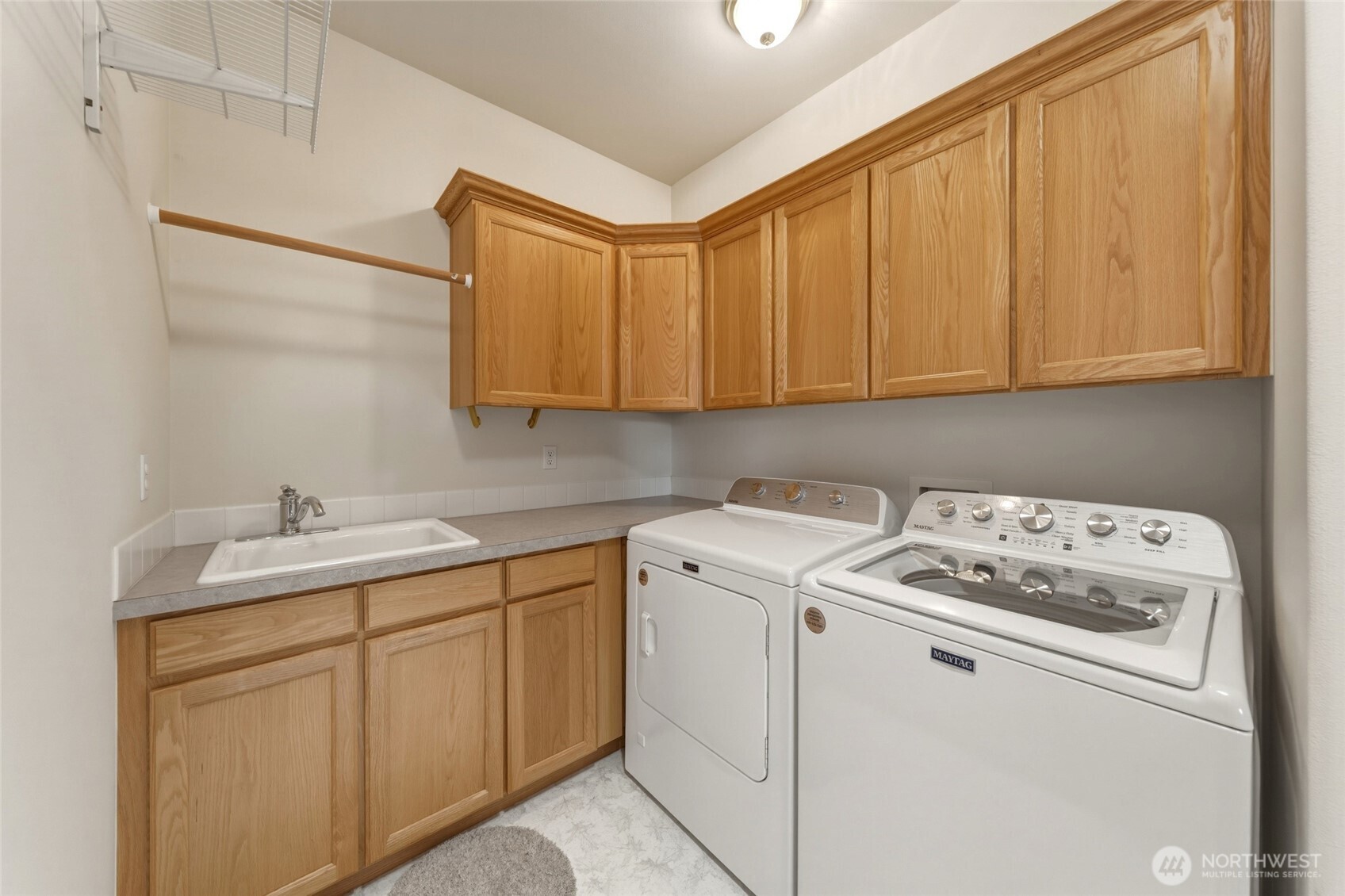 379 Rosewood Place Property Photo 24