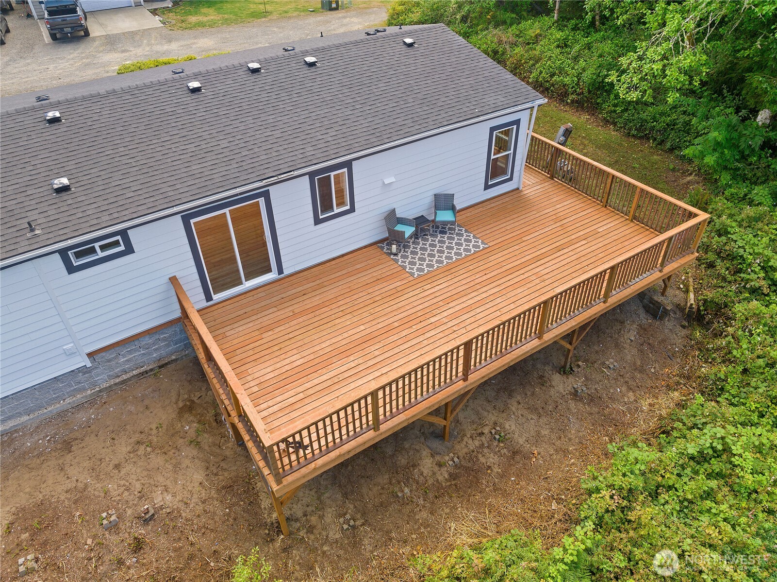 2704 224th Street Property Photo 3