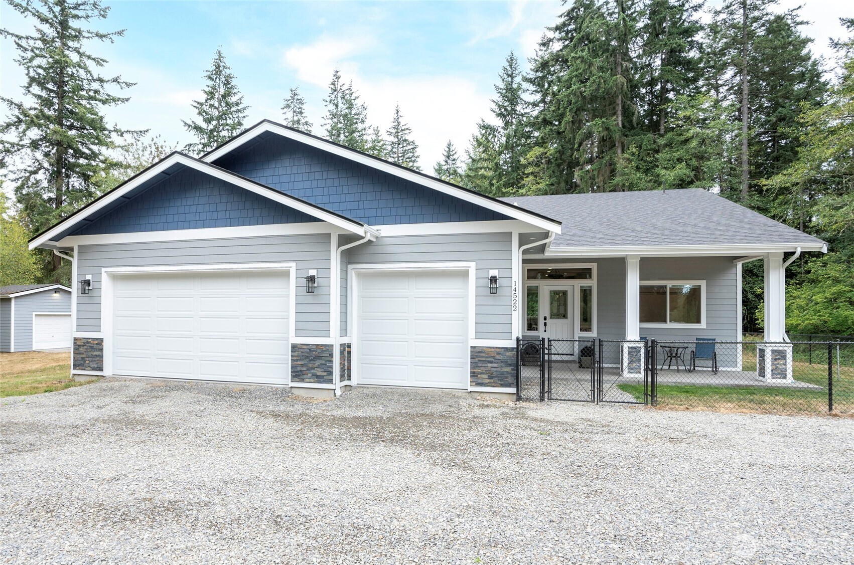 14520 254th Street Property Photo 3