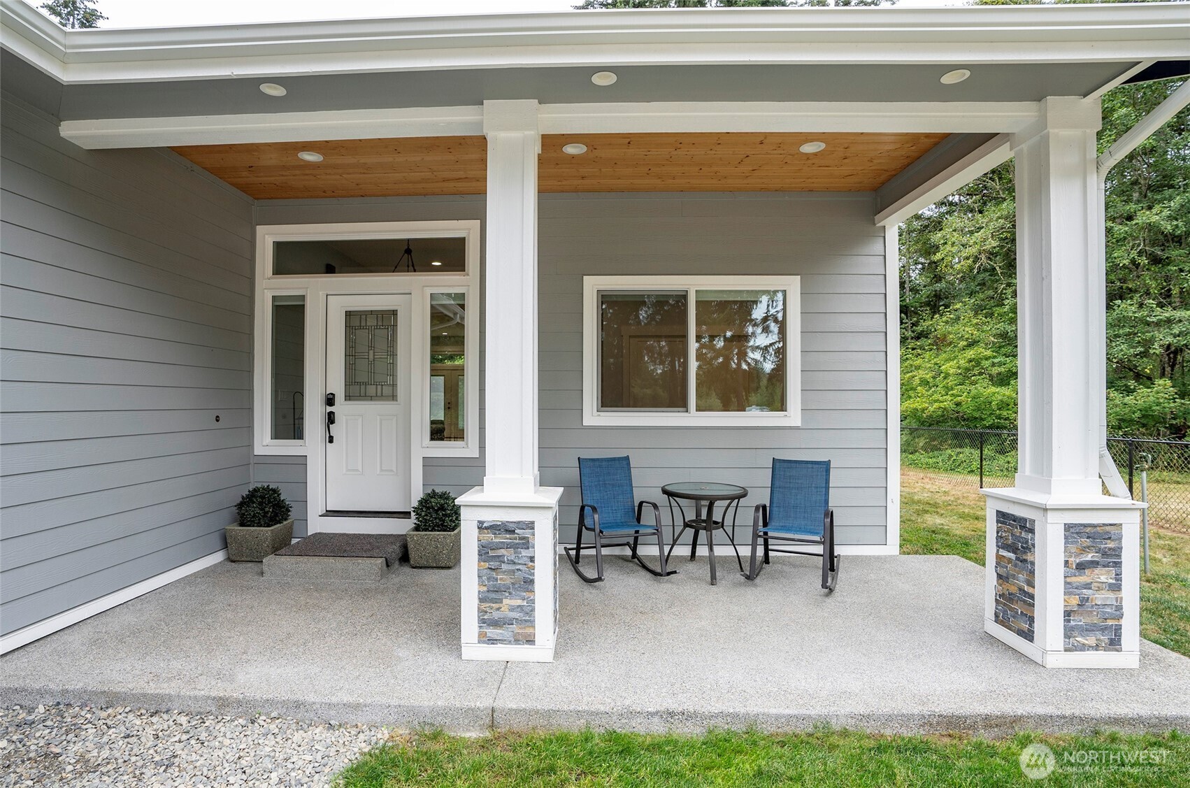 14520 254th Street Property Photo 5