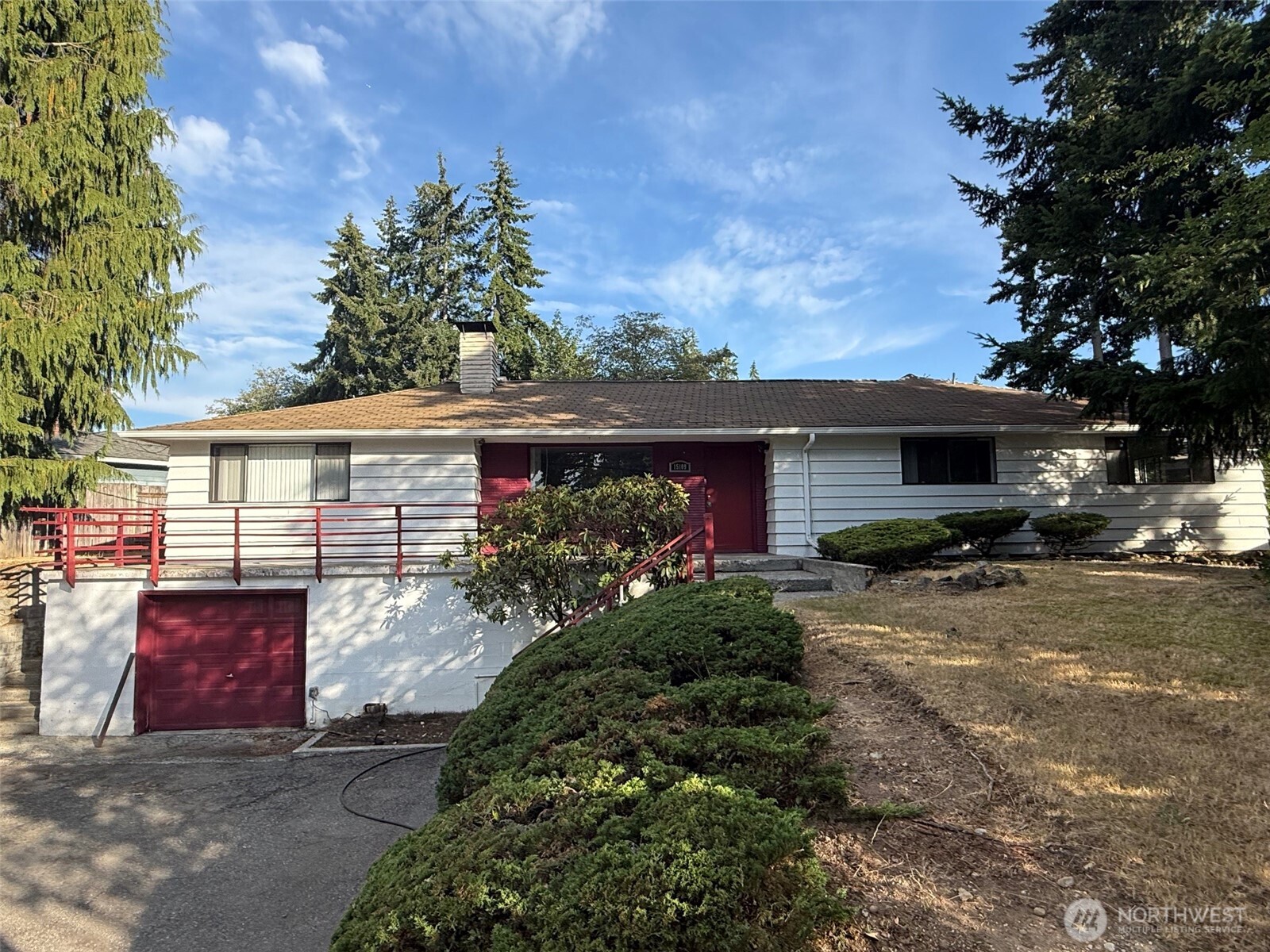 15109 Se Newport Way Property Photo 1