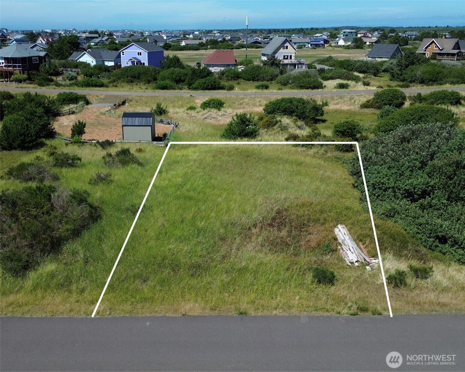 438 S Portal Loop Property Photo 5