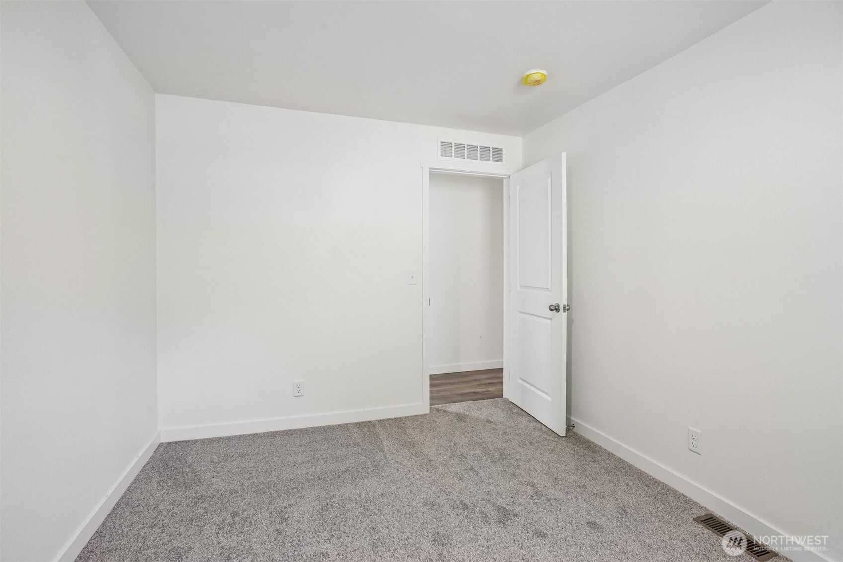 438 S Portal Loop Property Photo 22